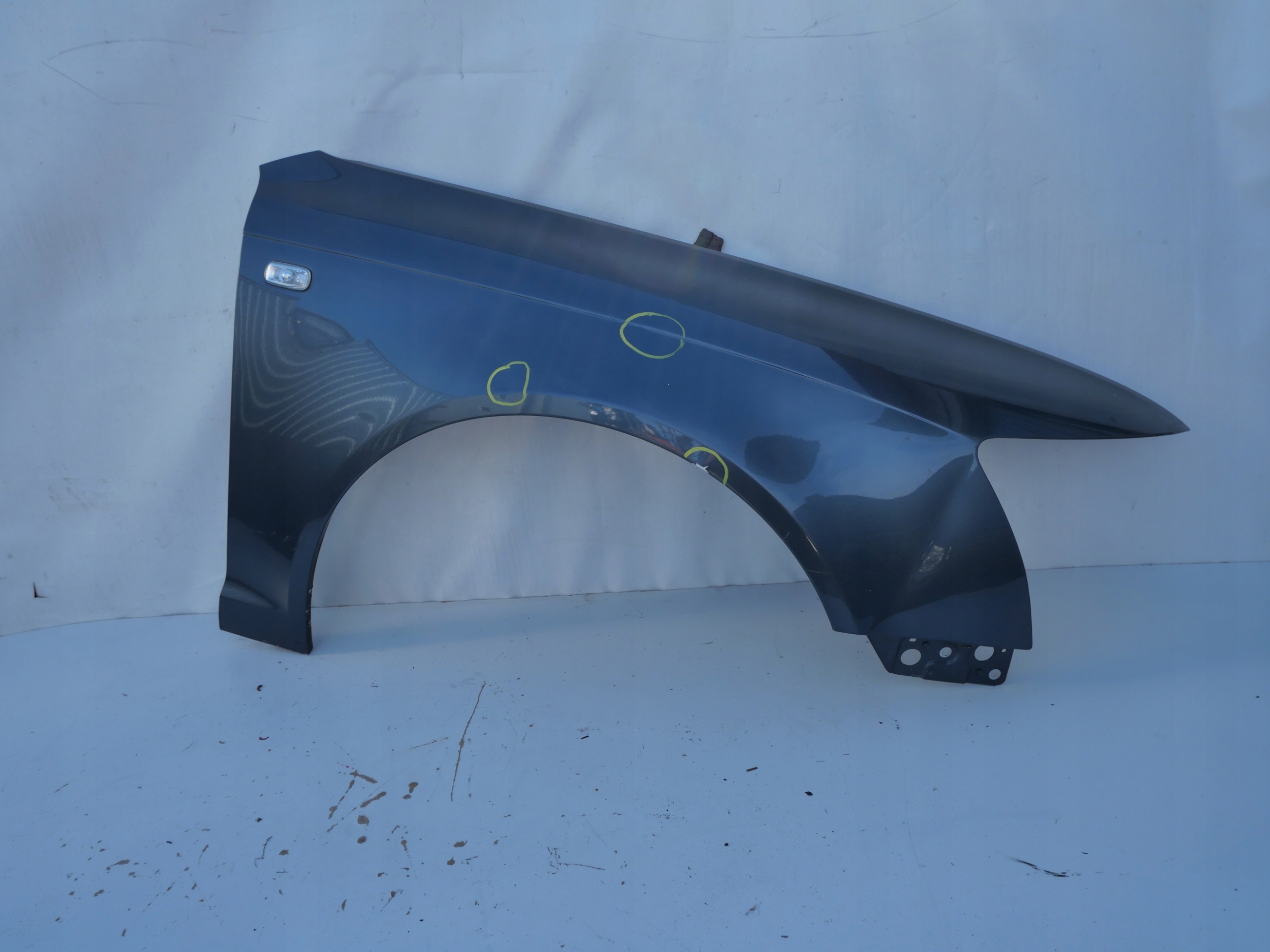 AUDI A6 C6 fender right front front