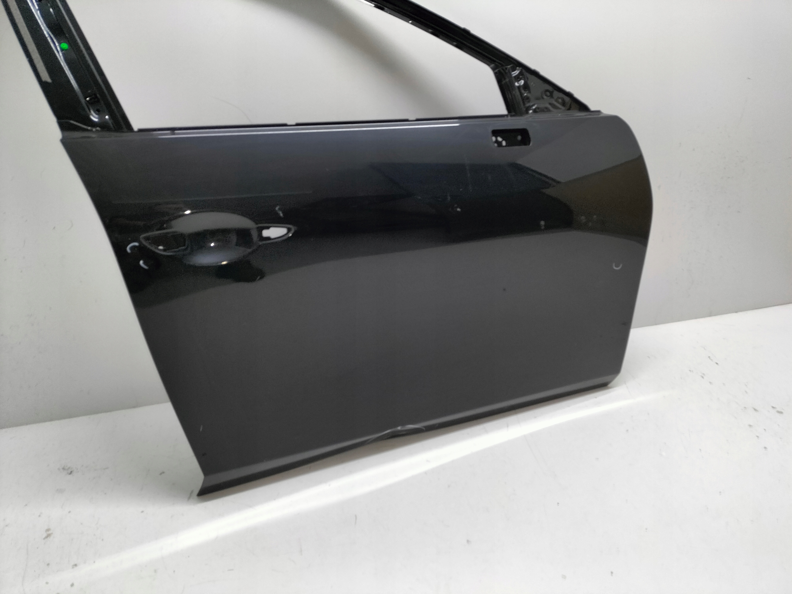 door front front right MAZDA 3 BP 19- HB