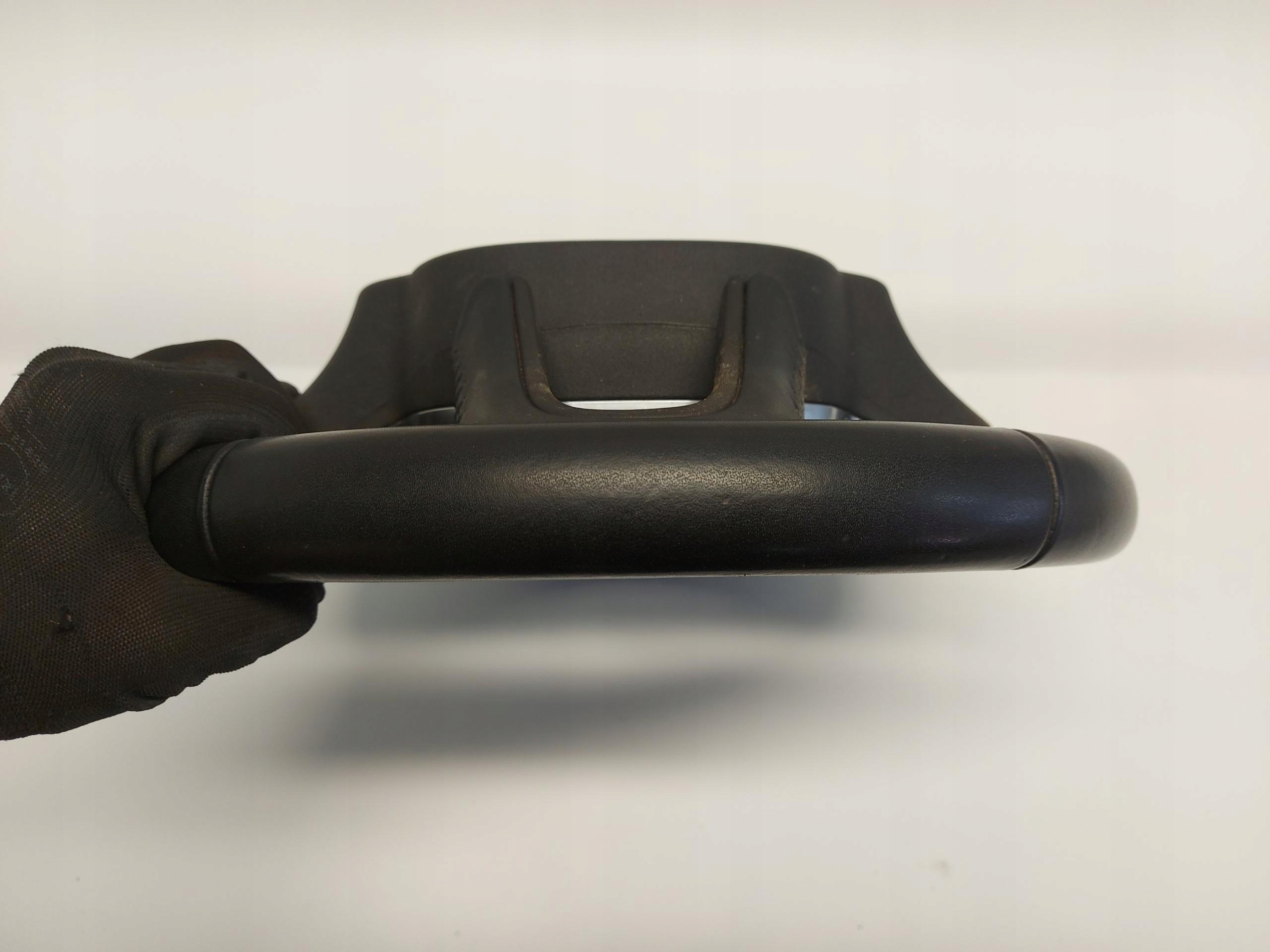 VOLVO XC40 D3 lenkrad multimedialna Leder 32227629