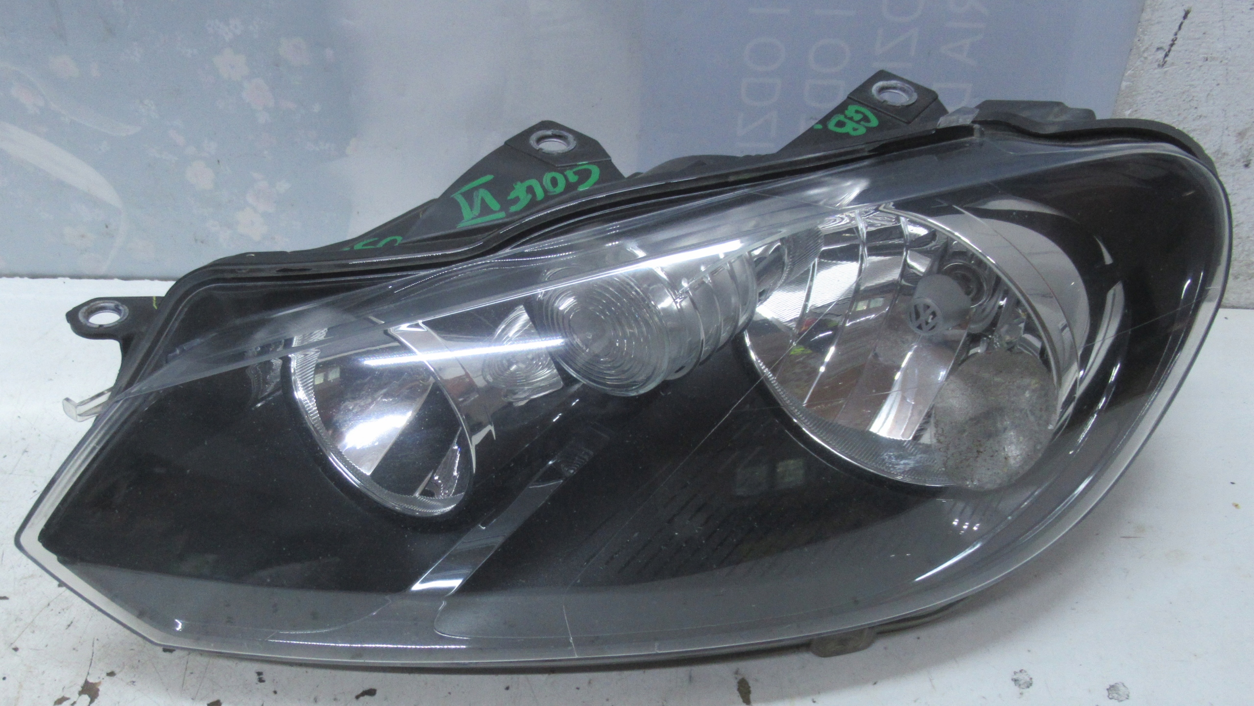 VW GOLF VI 09R light left front ANGLIK