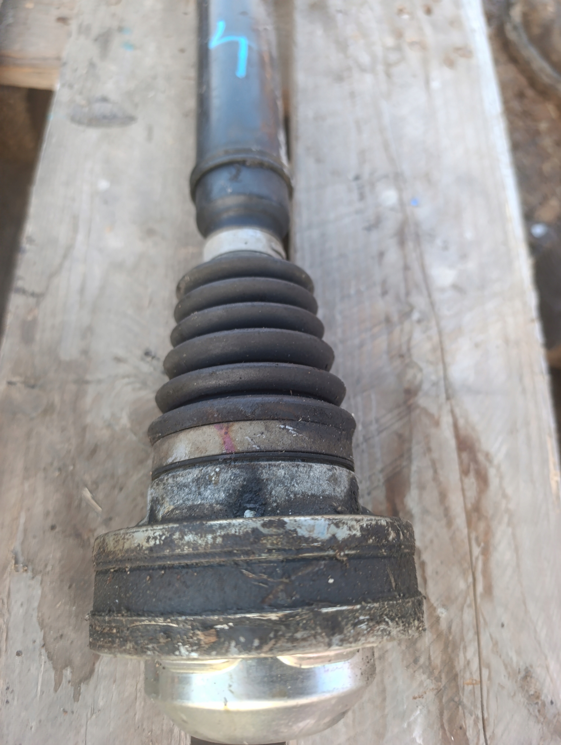 semi-axis right long VW JETTA VI 5C 2.0 TDI 1K0407272RR
