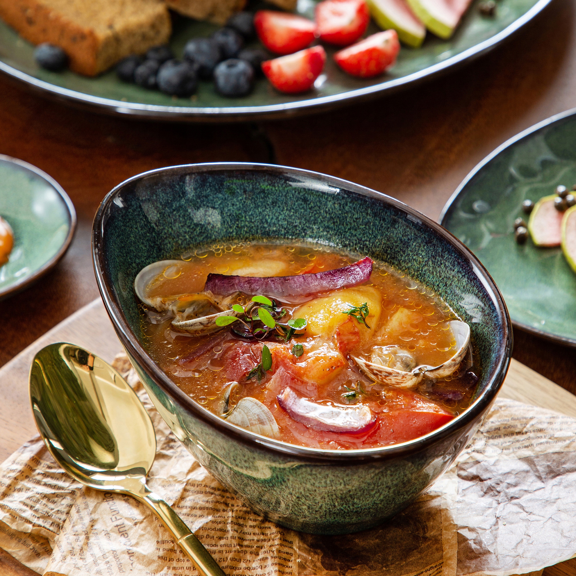 Serwis obiadowy zastawa talerze kamionka prezent Kształt Inny kształt