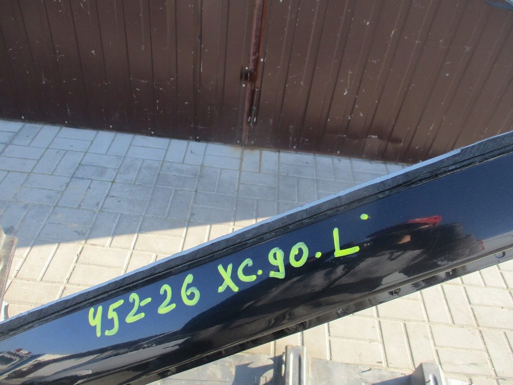 ĆWIARTKA PODŁUŻNICA PRÓG PRAWY PRZÓD VOLVO XC90 Typ samochodu Samochody osobowe