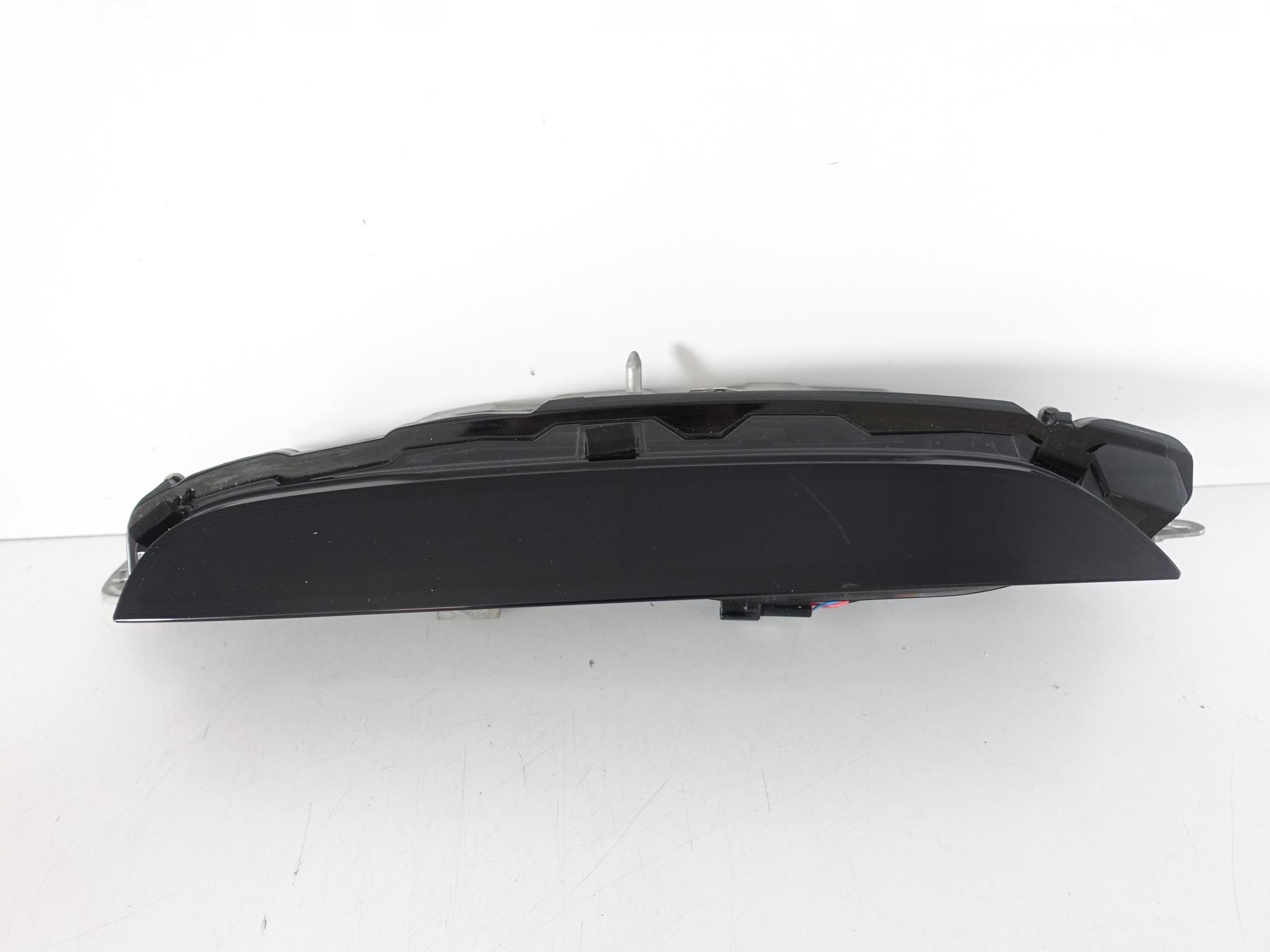 RANGE ROVER L460 V 22- light LED right rear part EU