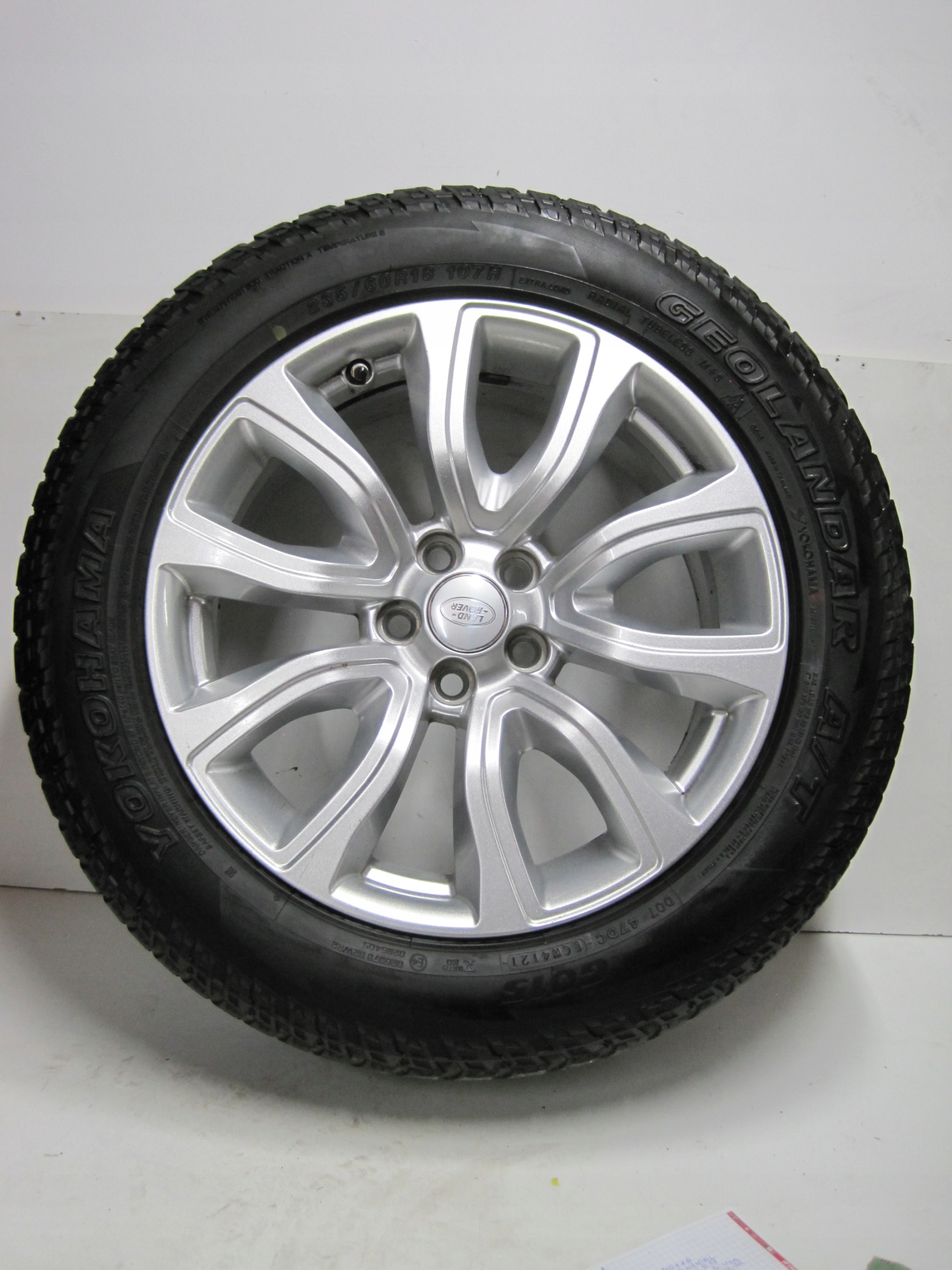 wheels discs tyres Range Rover Evoque R18 5MM M+S
