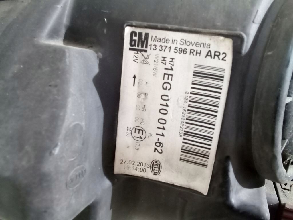 Opel Astra IV 4 J lift light right front front 13371596RH