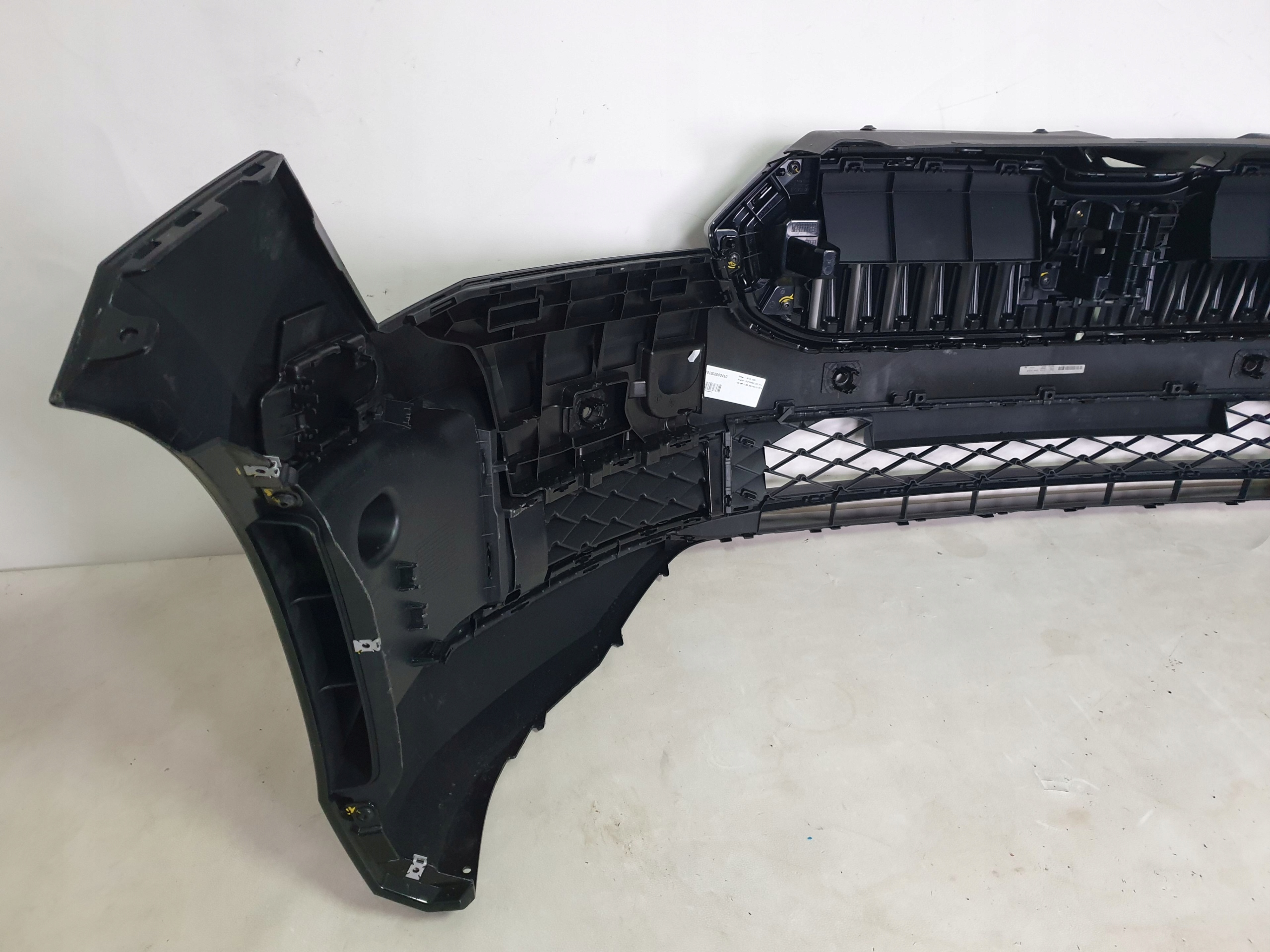 SKODA SUPERB IV 3P0 23-> bumper front front 4 x PDC cover 3P0807221