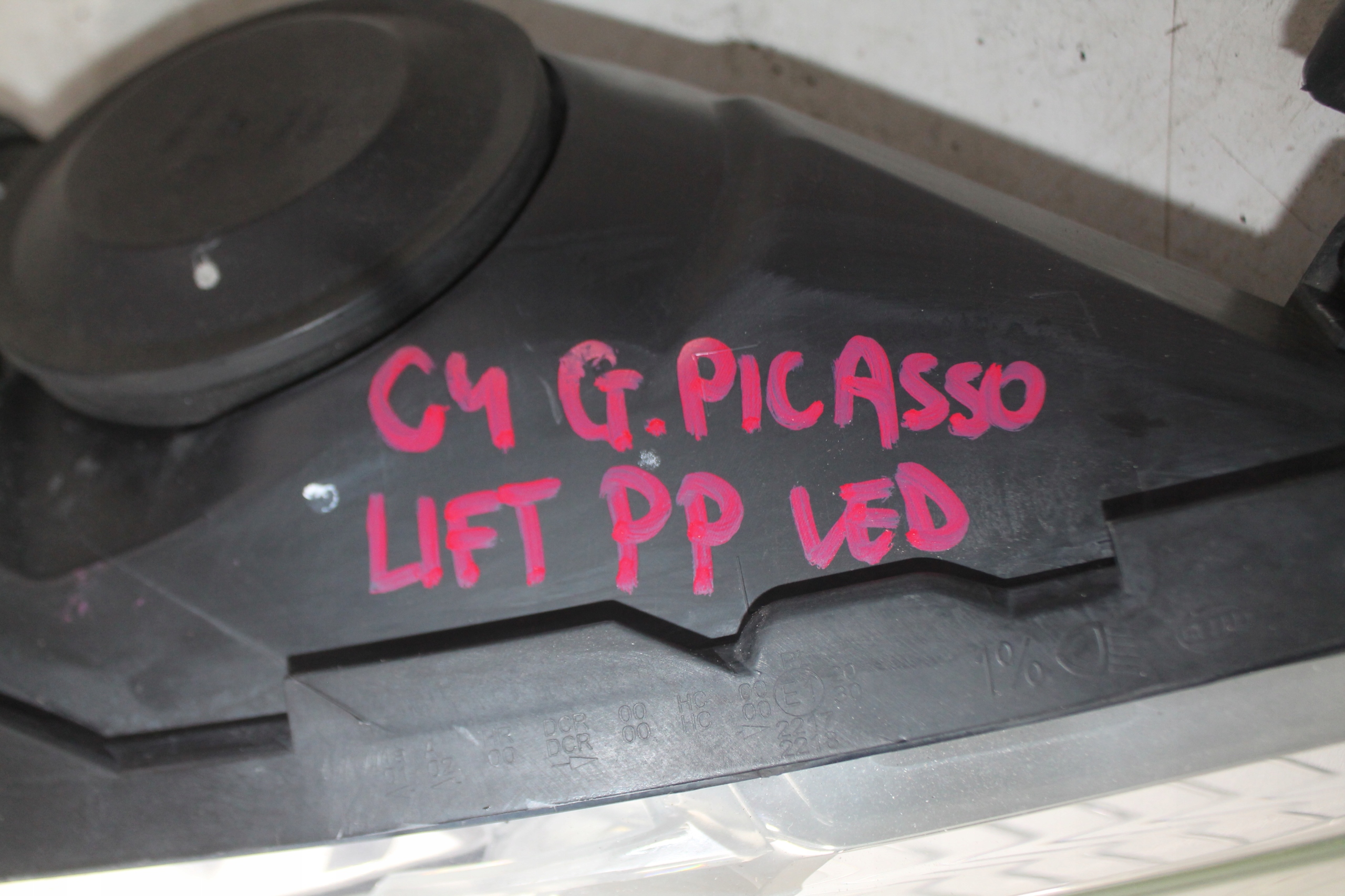 light right front front CITROEN C4 PICASSO and LIFT 10-13 ANGLIK