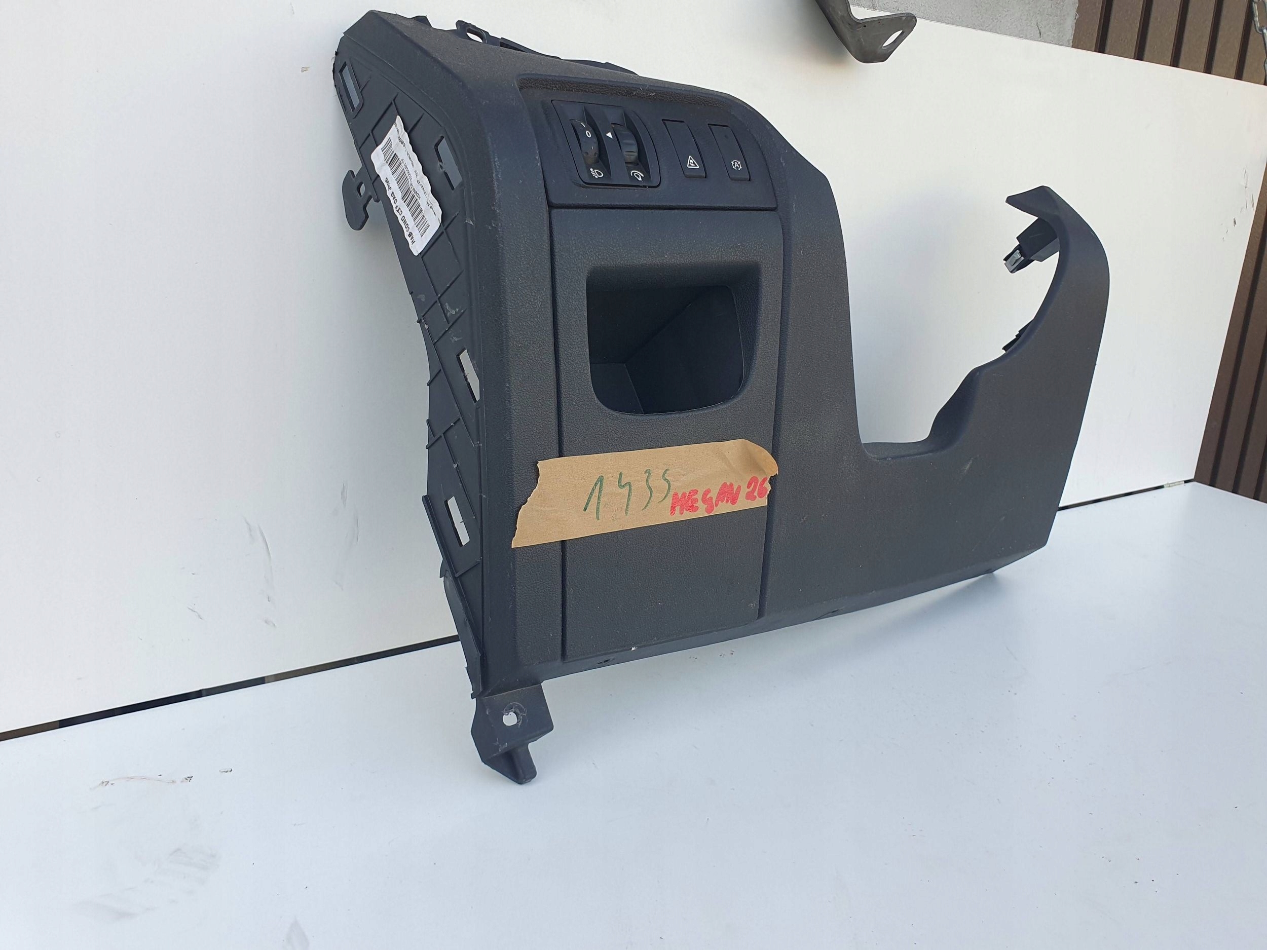 Renault Scenic III RAHMEN Blende Abdeckung unter Lenkrad