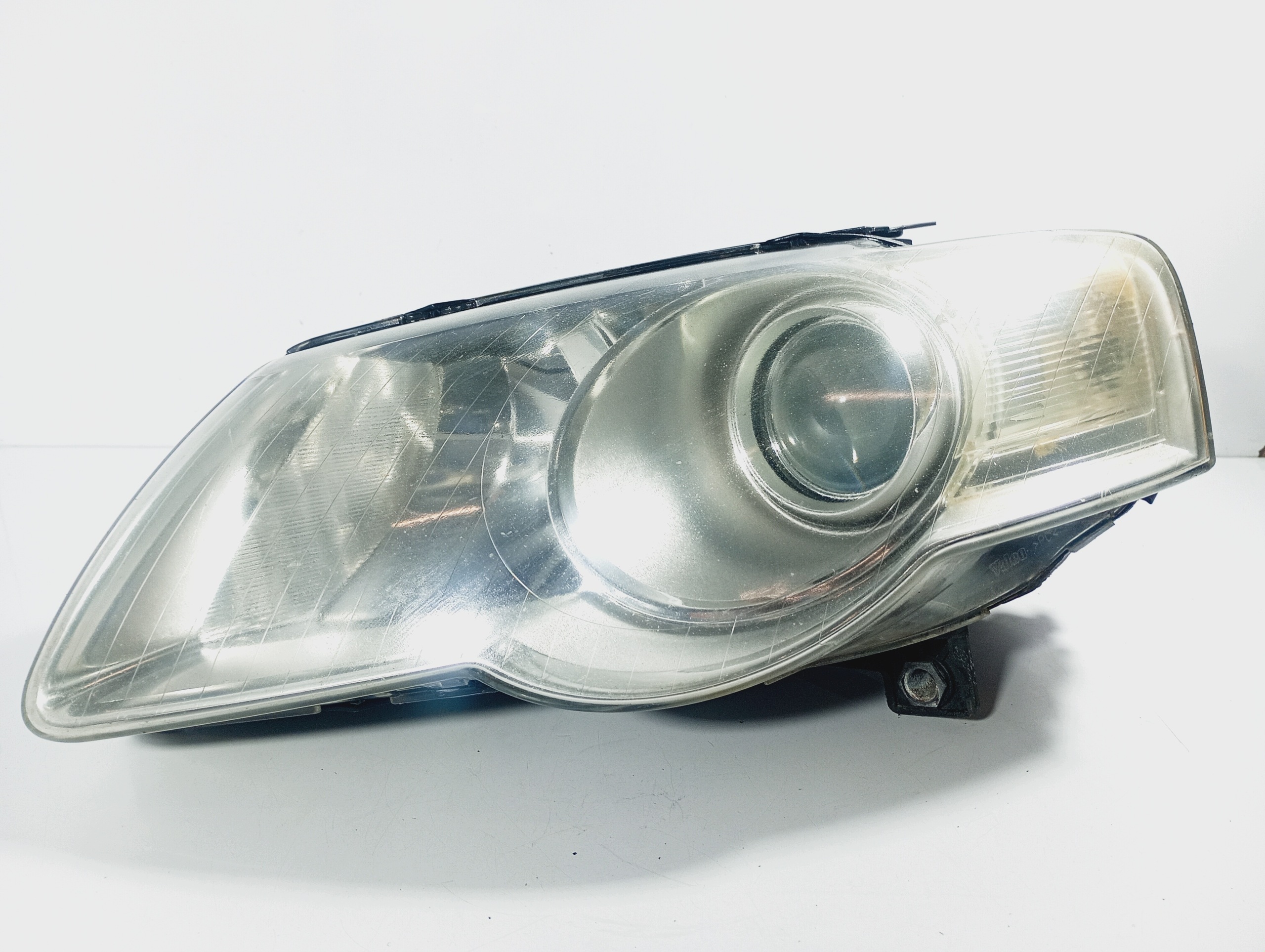 light left front reflektor right front 3C0941005N VW Passat B6 05-10