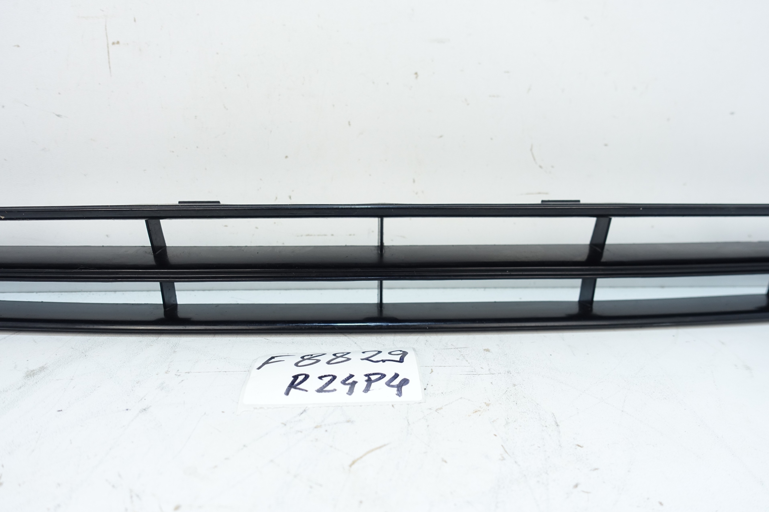 FORD B-MAX 2012- grille grid of a bumper front AV11-17K945-BBW