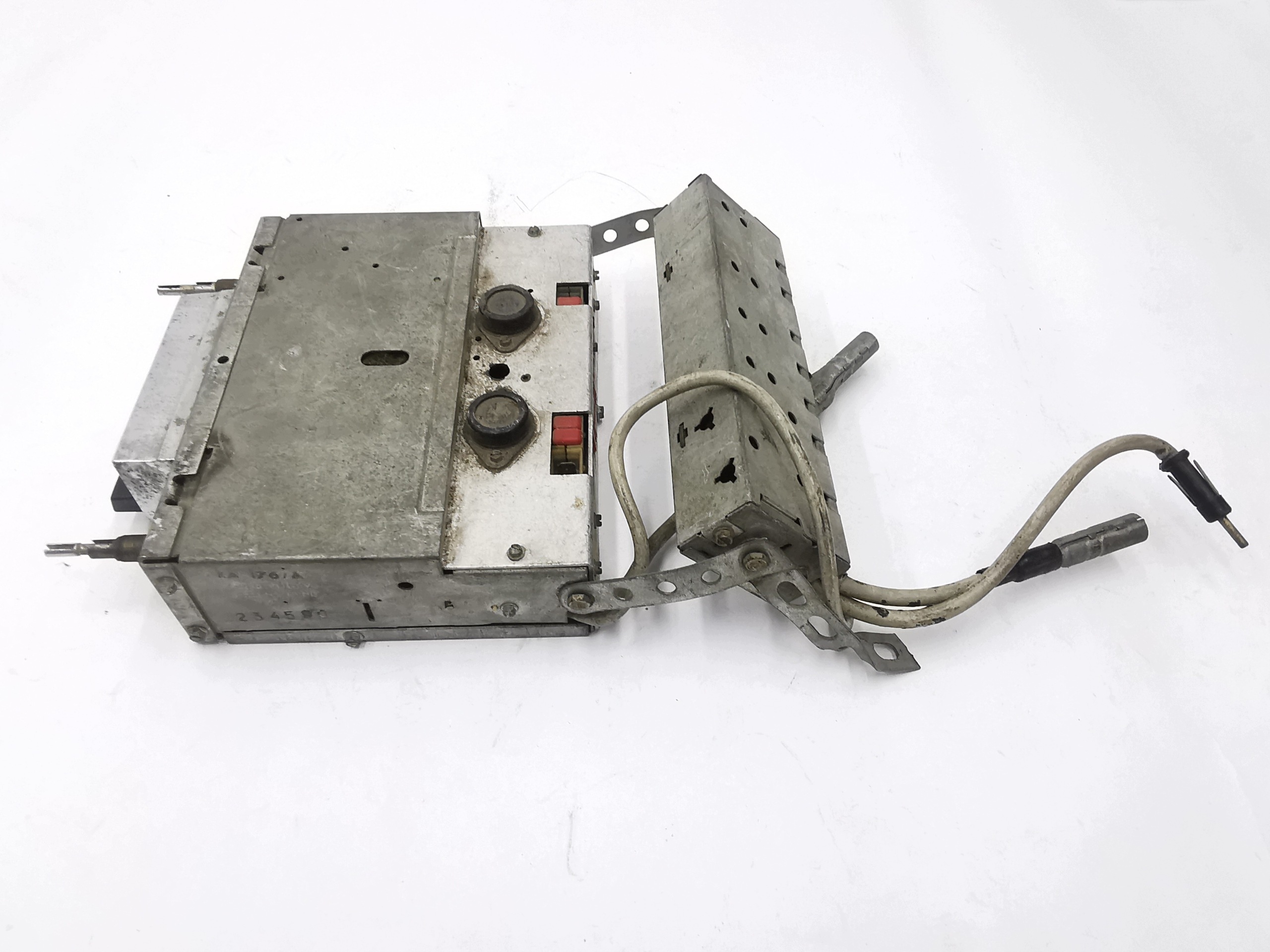 RADIO SAMOCHODOWE AUTOVOX RA176/A