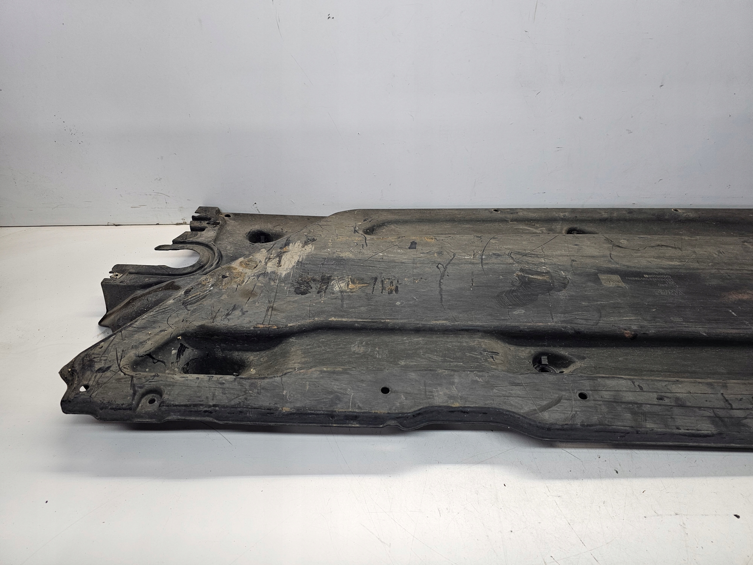 Blende Abdeckung abdeckung Unterfahrschutz links AUDI A3 8V CABRIO 5Q7825201B