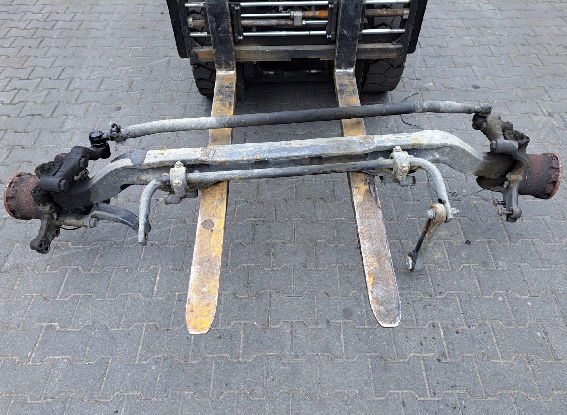 OŚ PRZEDNIA BELKA MERCEDES ACTROS ANTOS AROCS