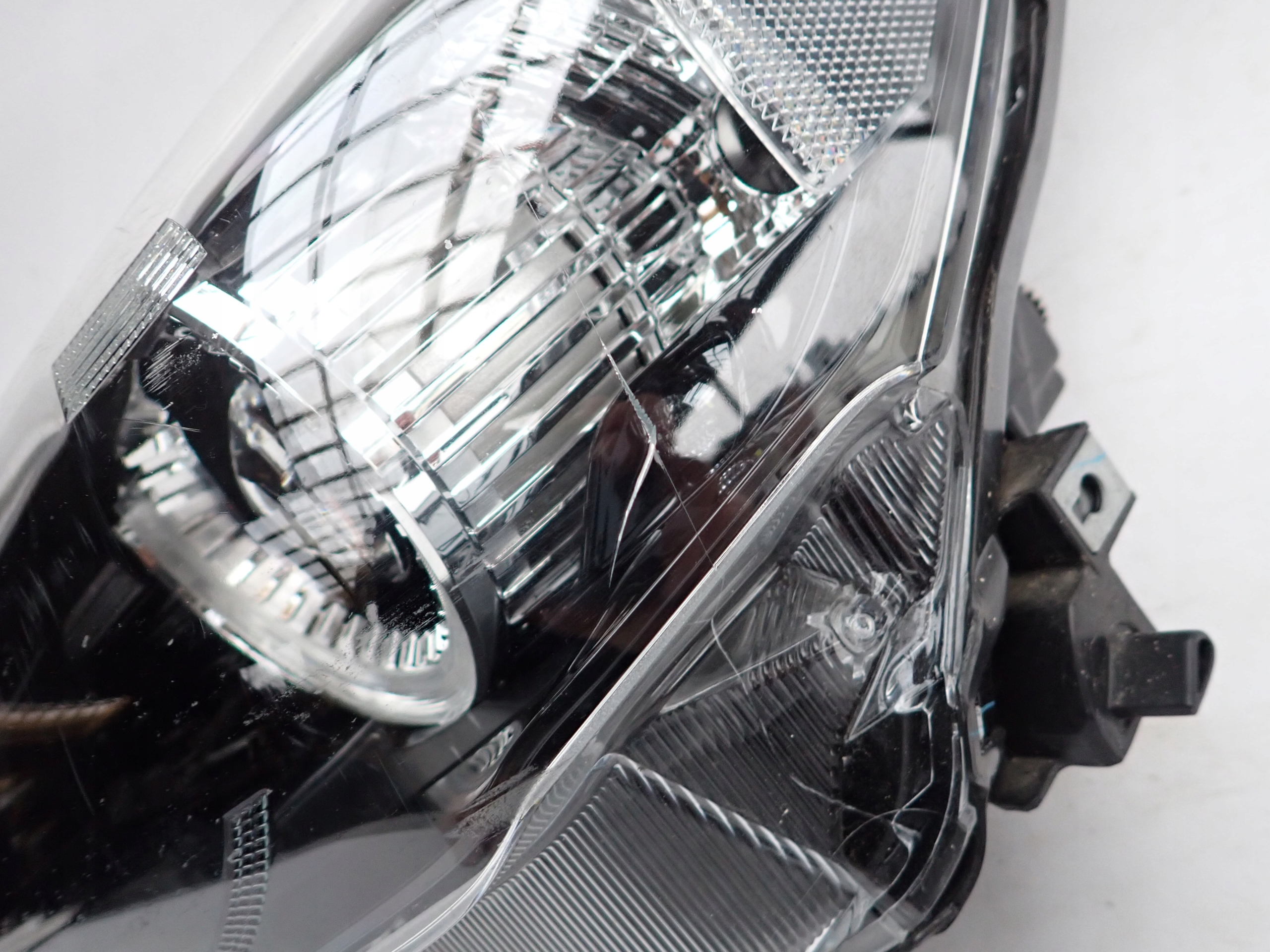 MAZDA 2 DJ LIFT 19- light left front front FULL LED D43N-51040