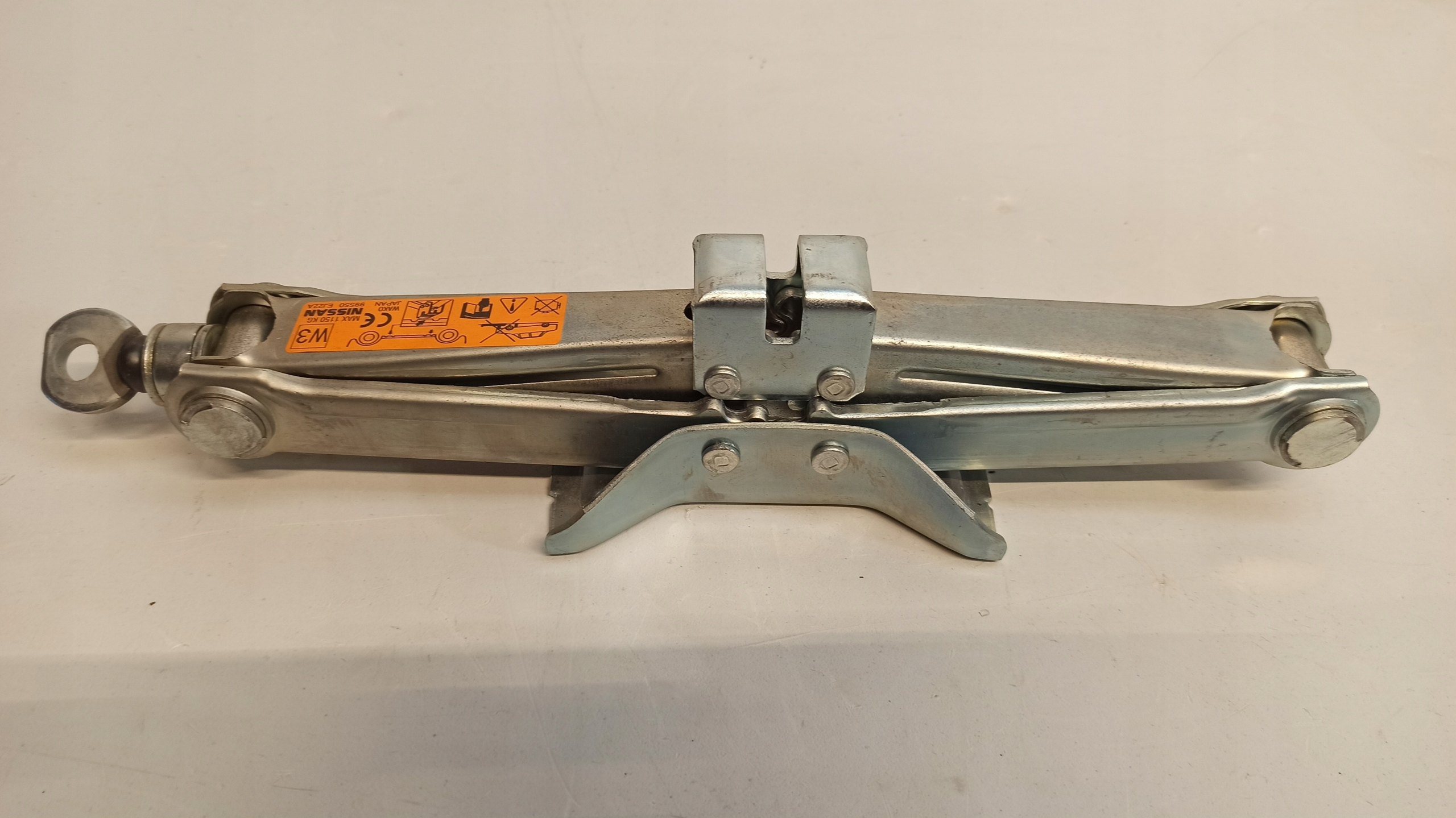 Домкрат INFINITI G37 99550EJ22A