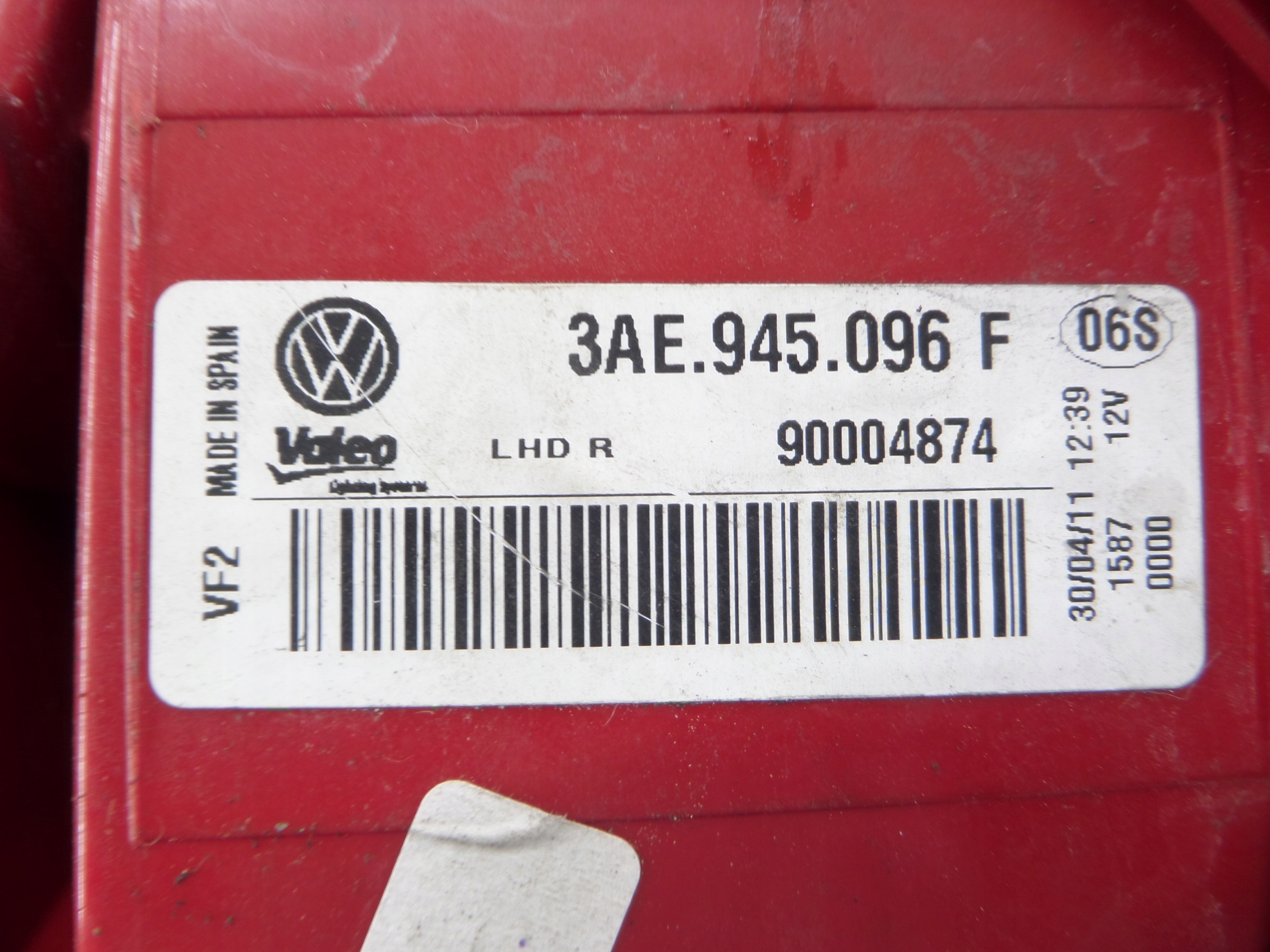 light right rear VW PASSAT B7 sedan 3AE945096F