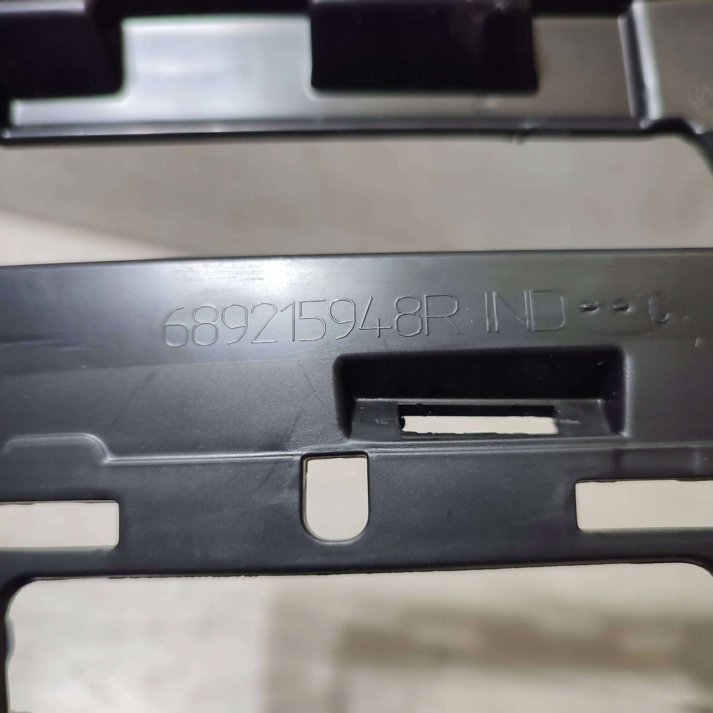 cover below steering wheel, Dacia Jogger 689215948R