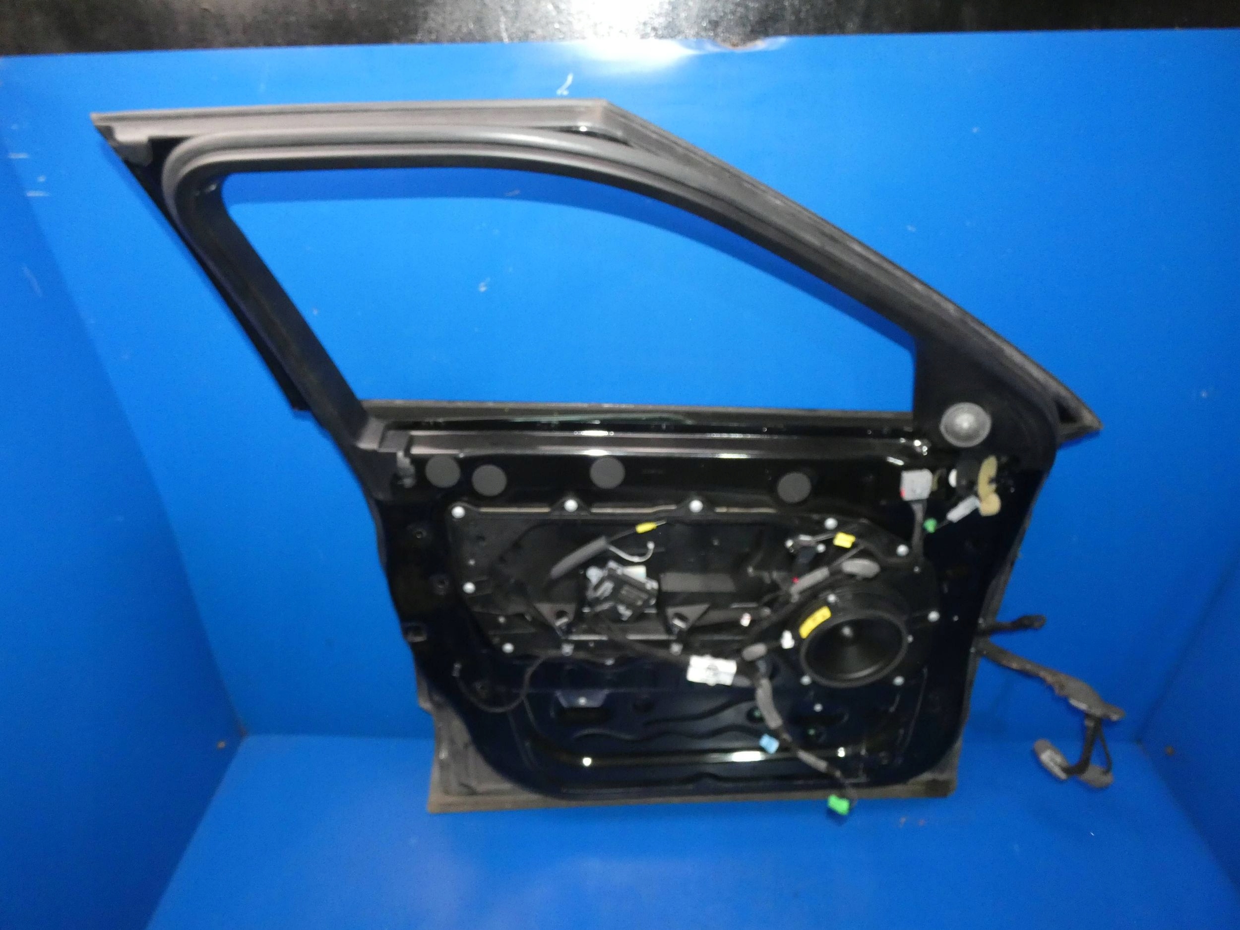 RANGE ROVER EVOQUE and L538 door left front front LRC 820