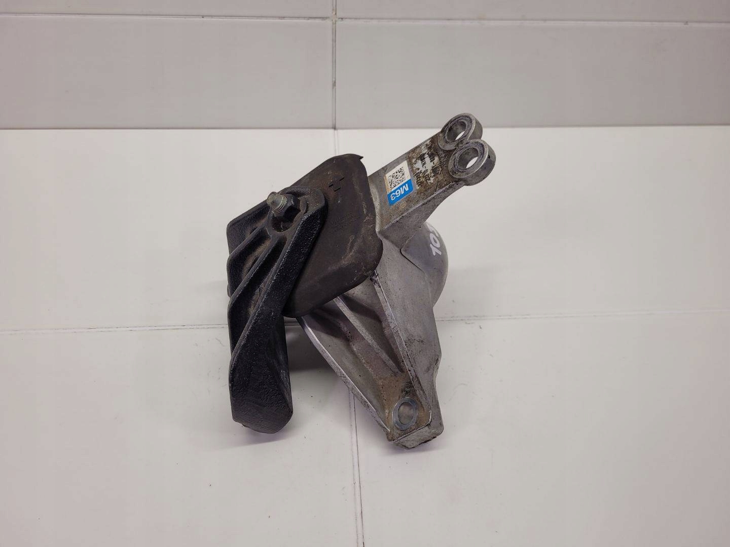 engine mount Hyundai Tucson 4 2020 21810-N7630