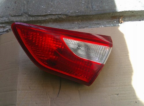 HYUNDAI I30 II HB 12+ PRAWA TYLNA LAMPA KLAPA ORYGINAŁ
