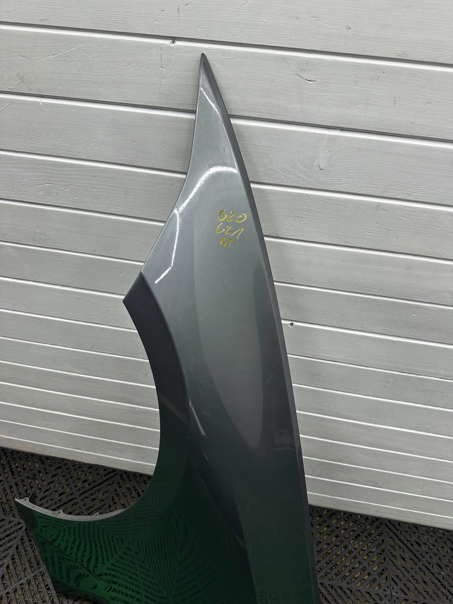 fender front side left BMW 3 G20 G21 7419395
