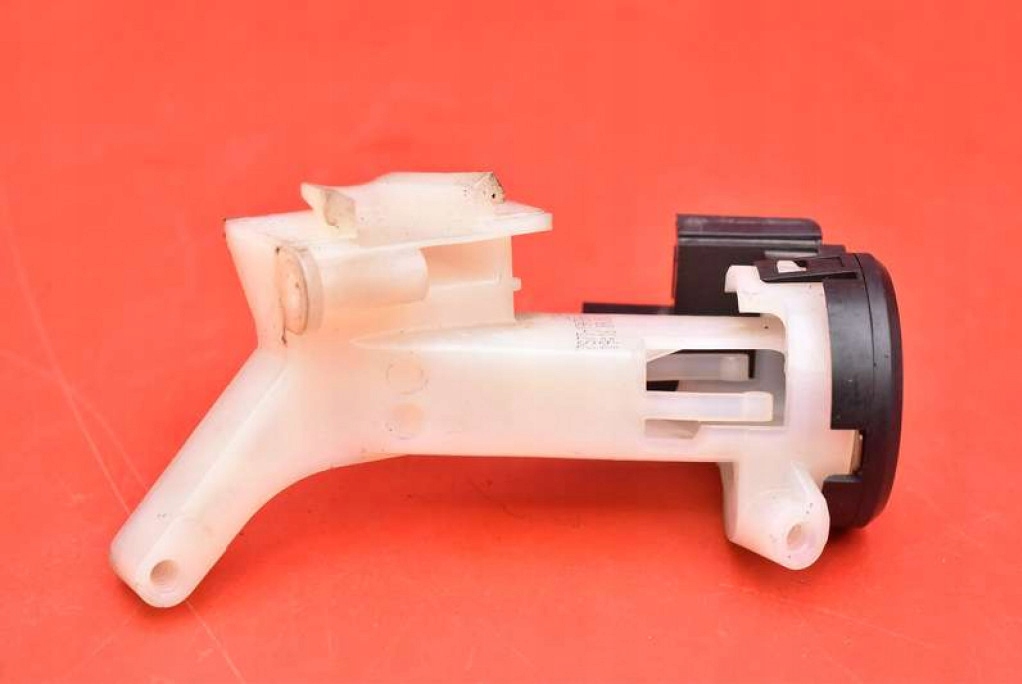 button START/STOP key 6E5T-15607-CA FORD MONDEO MK4 1.8 TDCI 125 KM