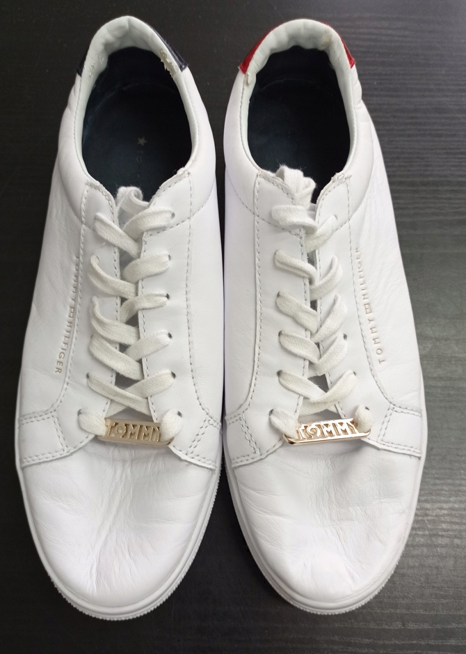 TOMMY HILFINGER SNEAKERSY 39 AIH Oryginalne opakowanie producenta brak