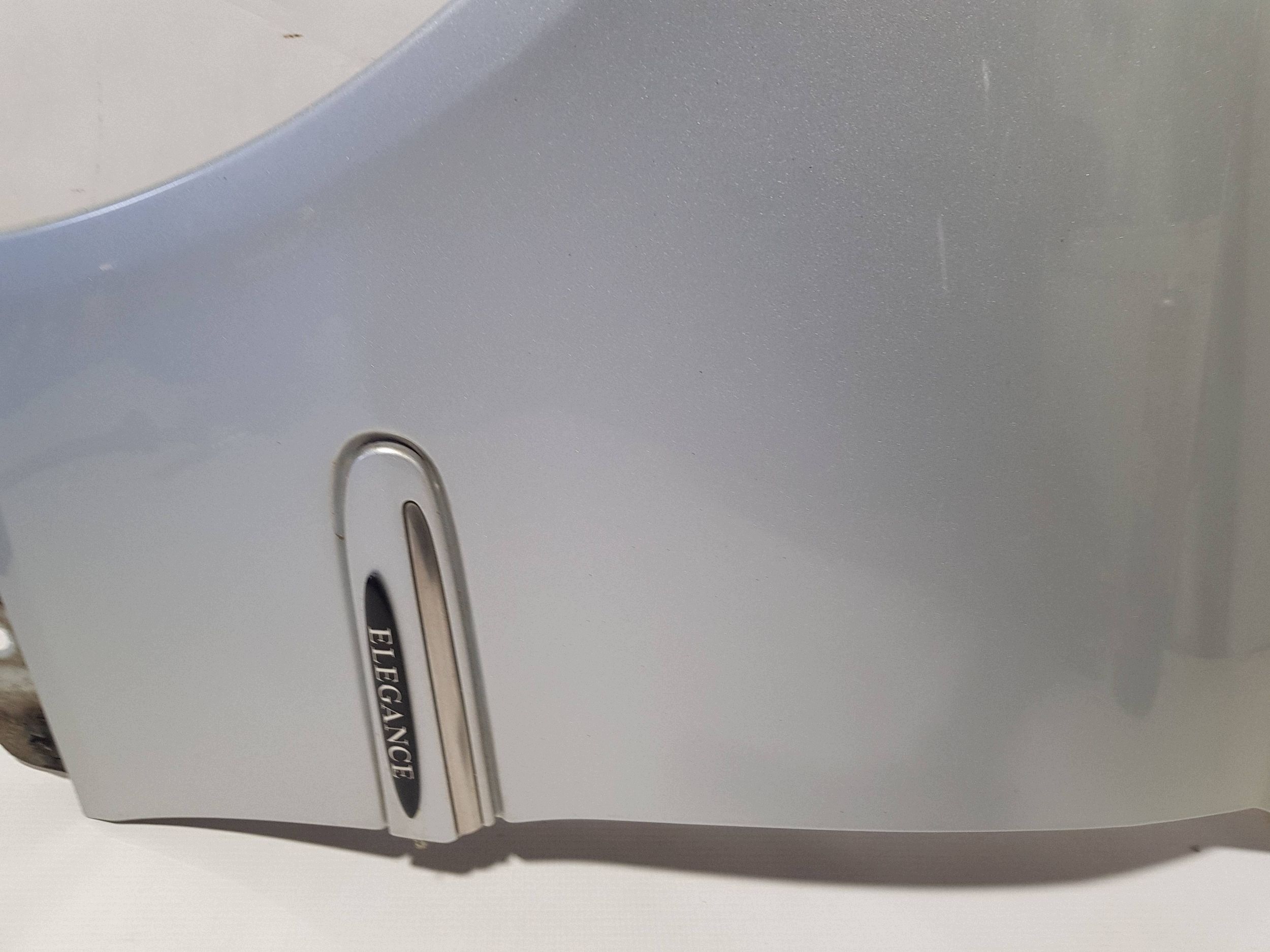 fender front front left Mercedes CLK W209 775 C775