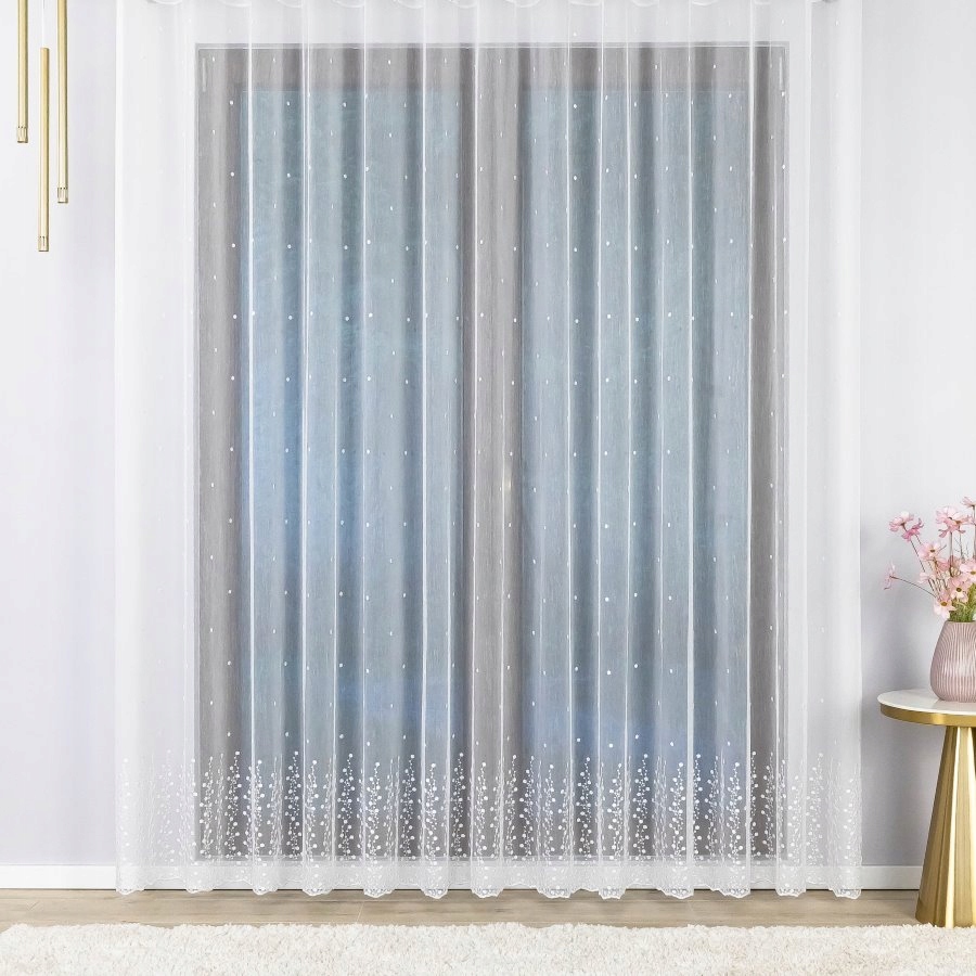 Hotová Záclona Drobné Kvítky Vyšívaná 200X255