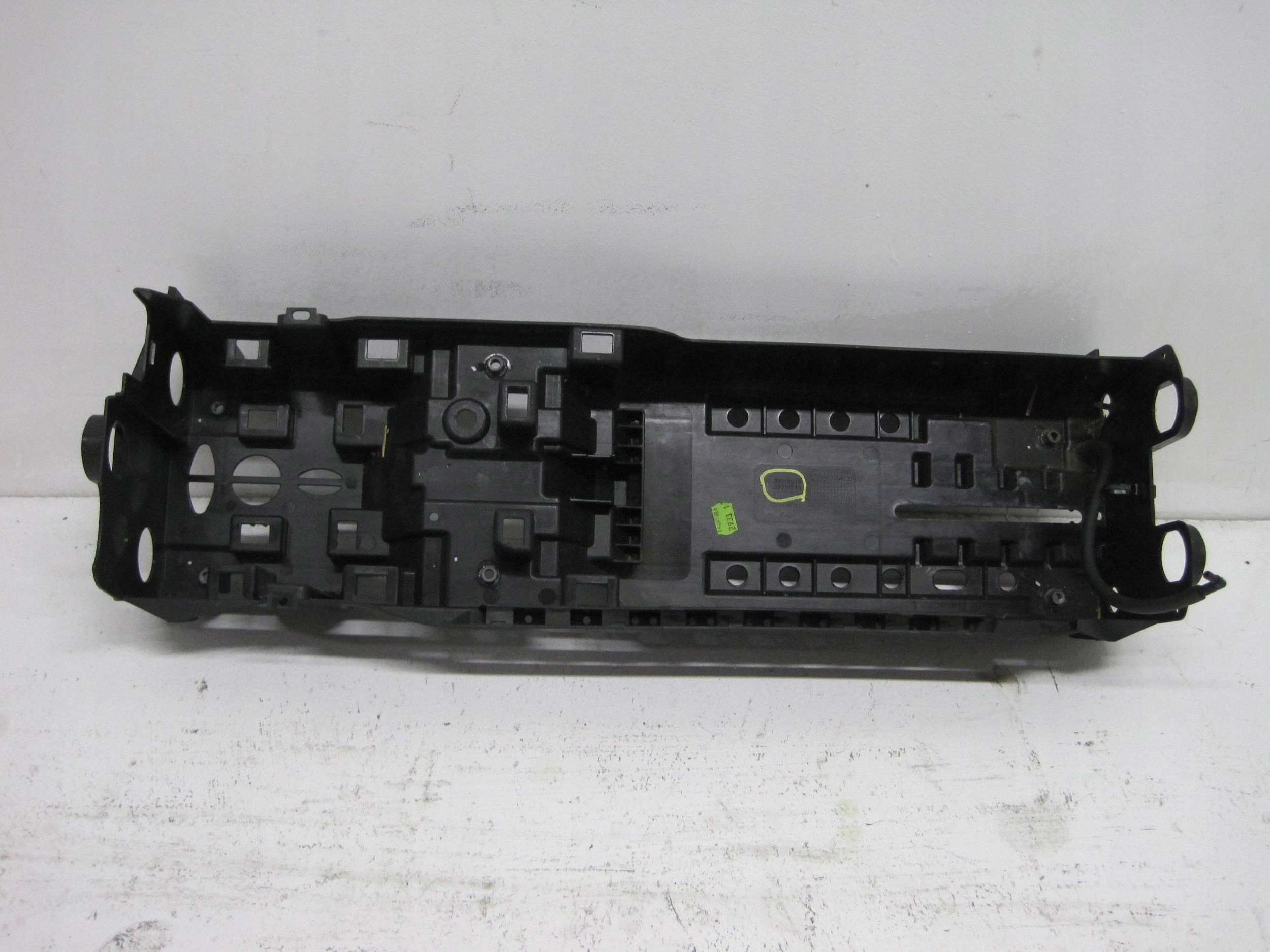 držač akumulatora OPEL ASTRA K 39014514