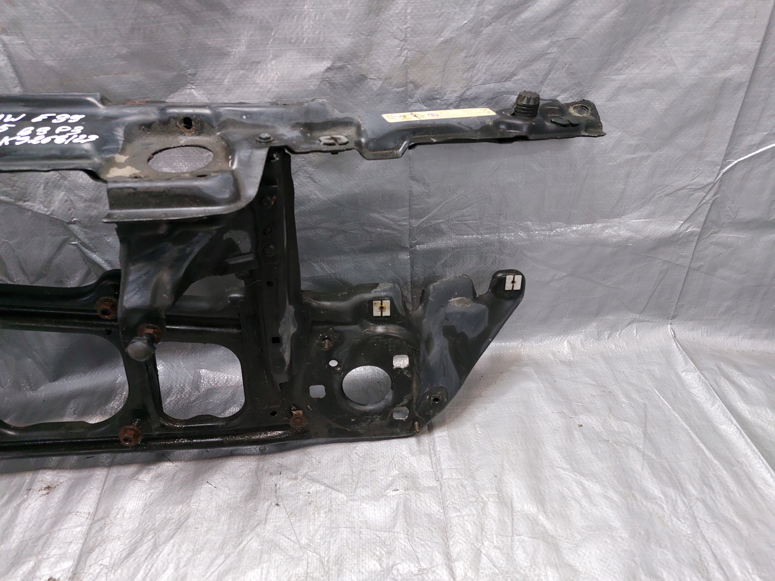 bar, wall front BMW E39