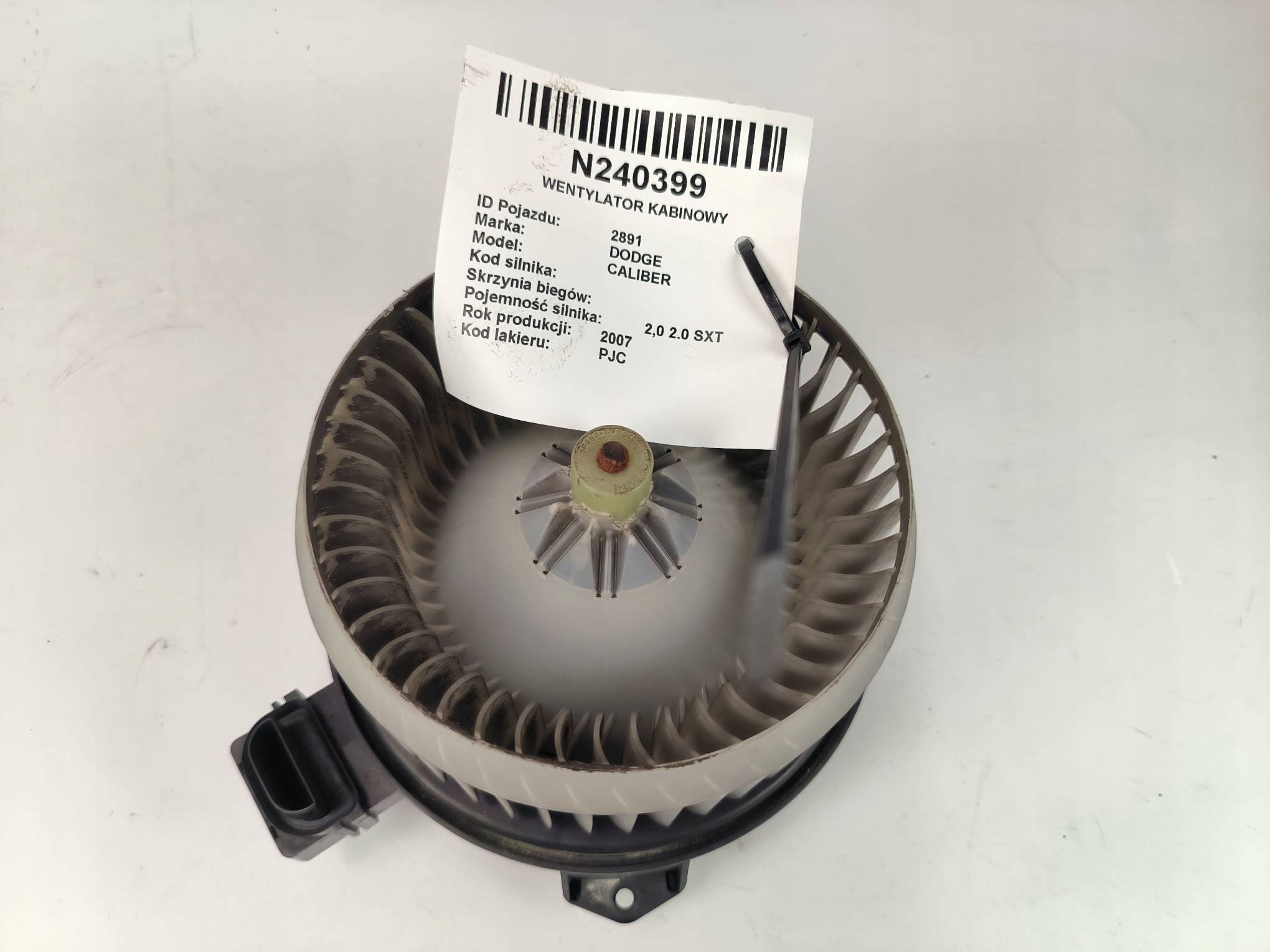 ventilator kabinski AY272700-5011 DODGE CALIBER