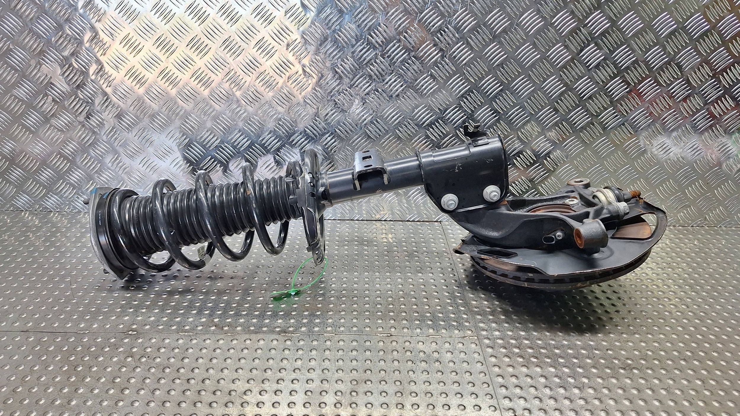 swing shock absorber left front 2N0257B 2N0413031BM CRAFTER II 7C MAN TGE