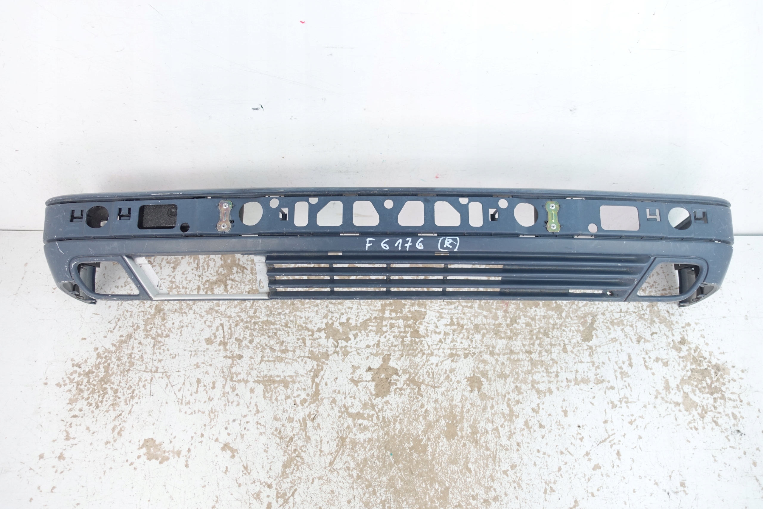 MERCEDES E-KLASA W210 1995- bumper front front A2108850125