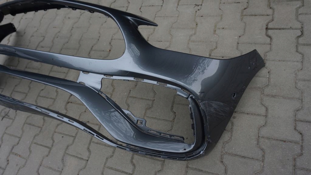 MERCEDES C W 206 AMG - nárazník přední předek