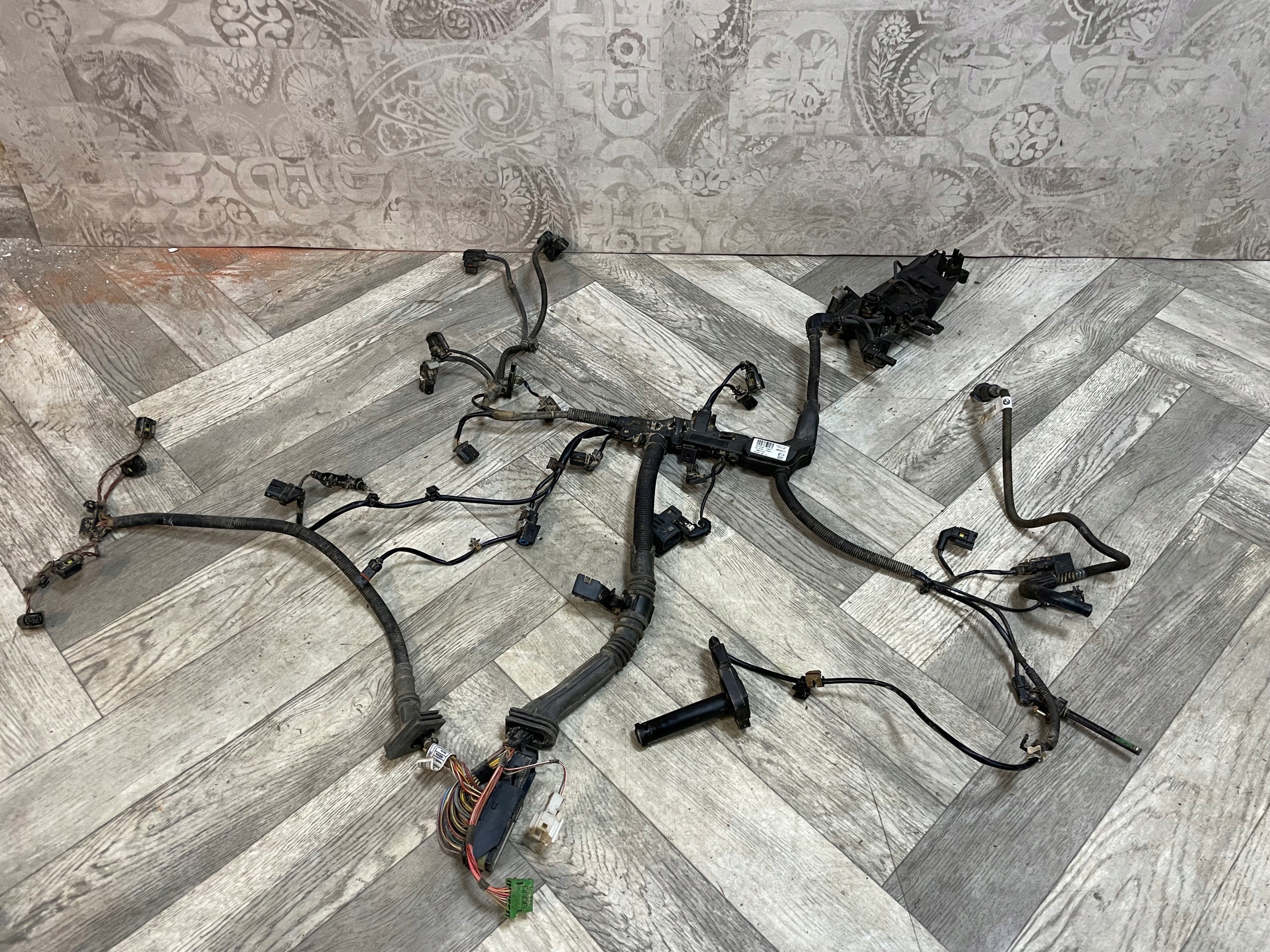 bundle przewodow of the engine BMW X3 F25 2.0d N47