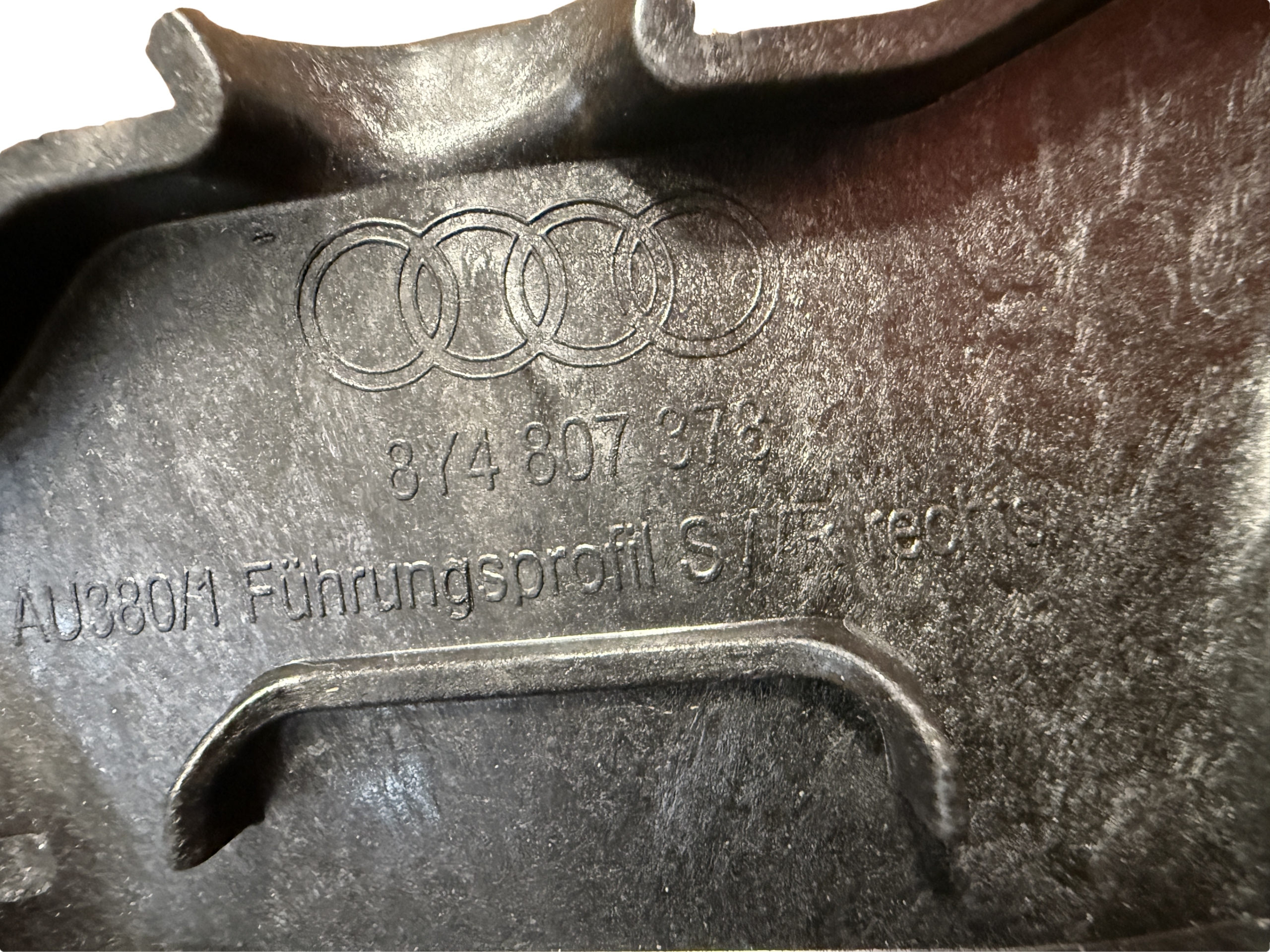 AUDI A3 8Y SPORTBACK bumper bracket right rear part 8Y4807378
