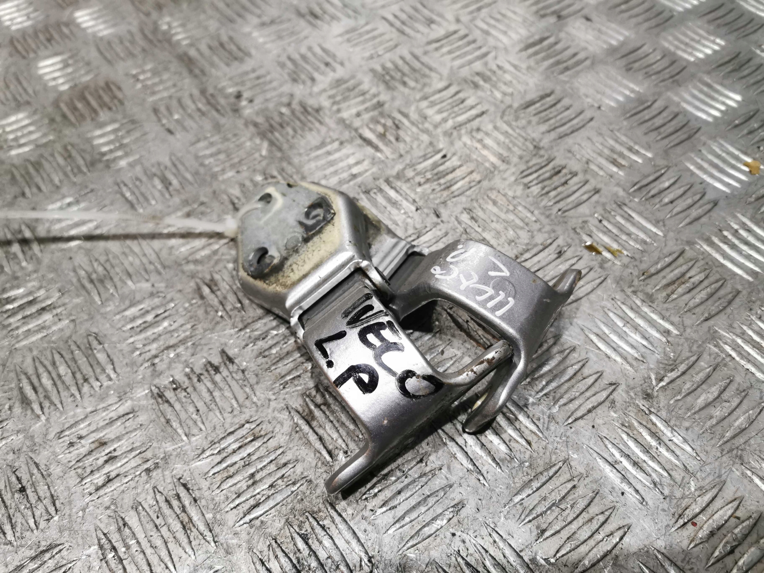 14- - IVECO DAILY IV 14-ПЕТЛИ ЛЕВЫЙ ПЕРЕДНИЙ ВЕРХ + НИЗ