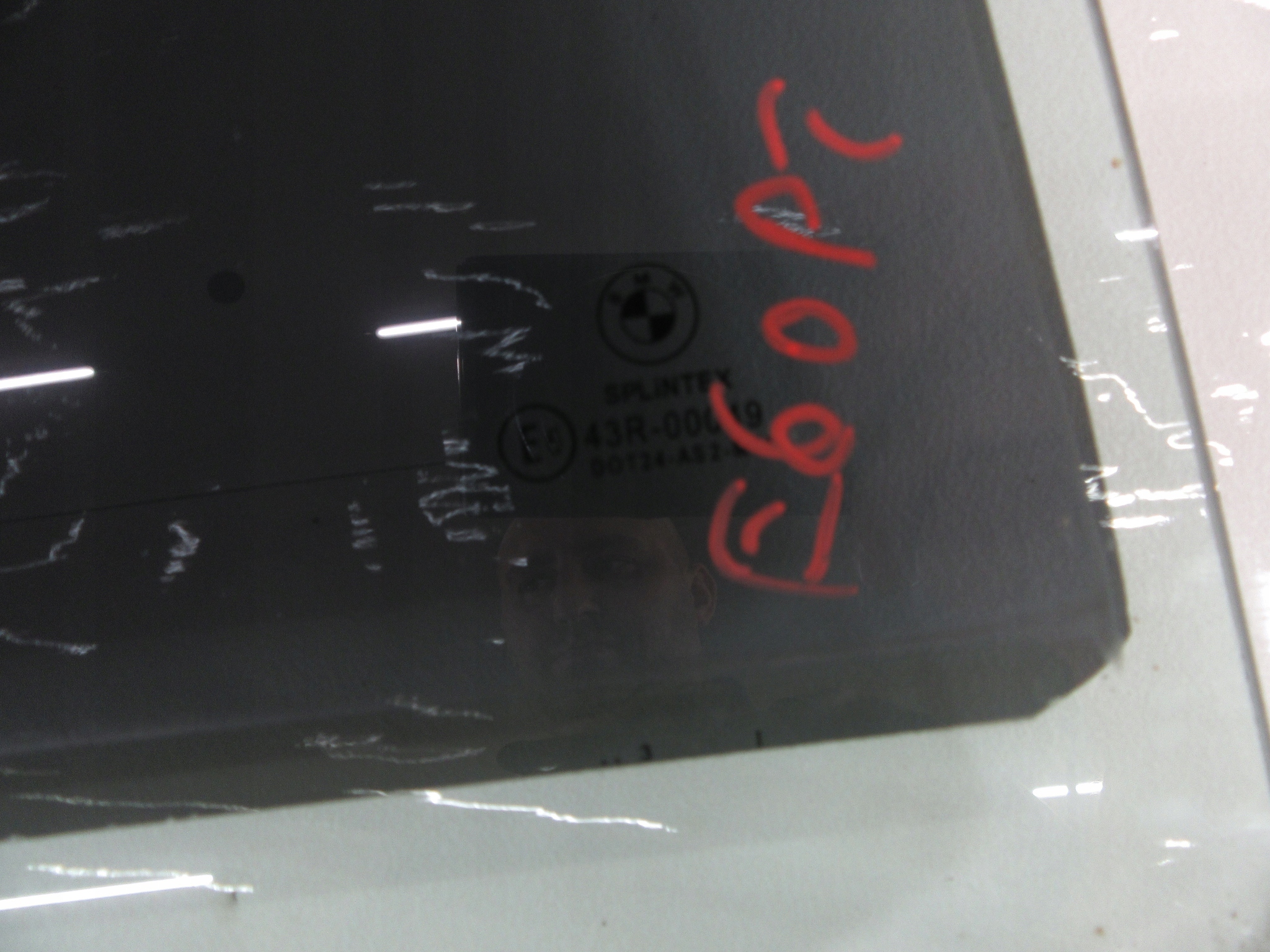 window right right rear part BMW e60 sedan AS2