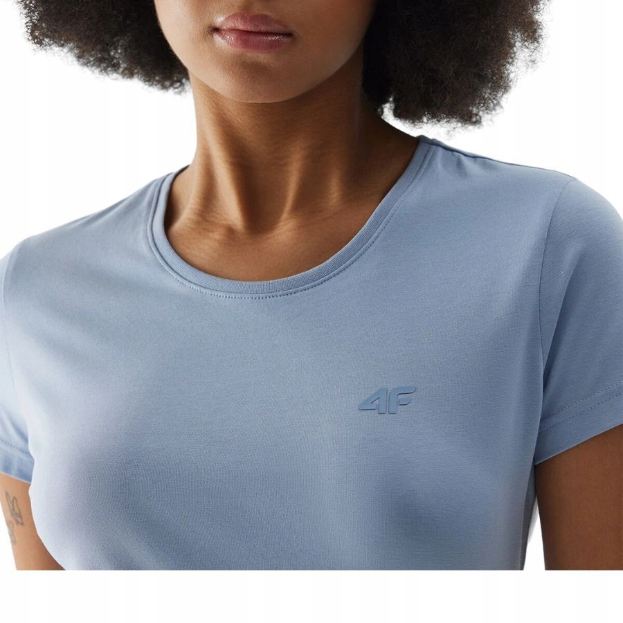 KOSZULKA DAMSKA 4F T-SHIRT PODKOSZULEK SPORTOWA NA CO DZIEŃ Rozmiar XS
