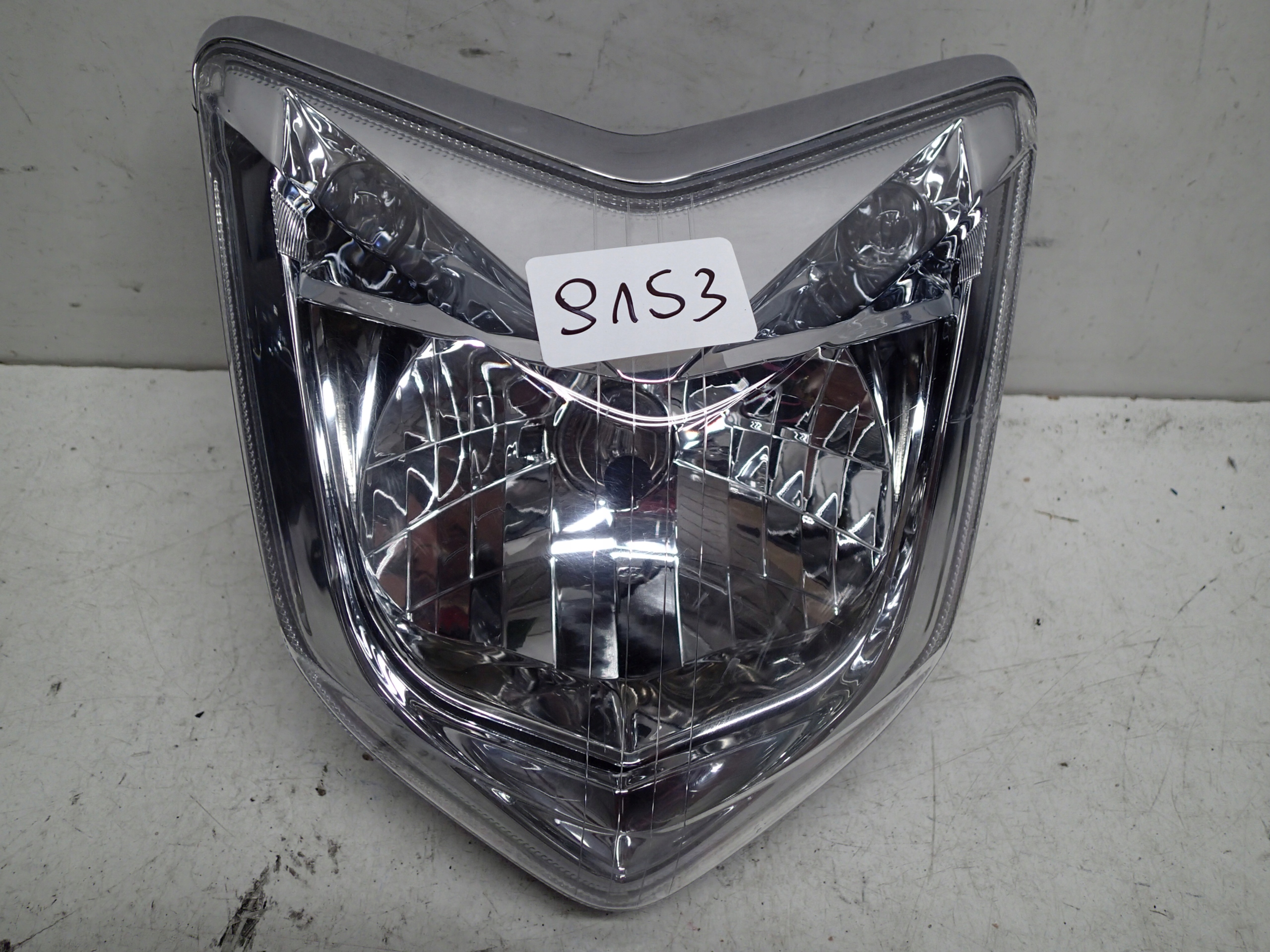 Yamaha FZ1 06-11 lampa reflektor