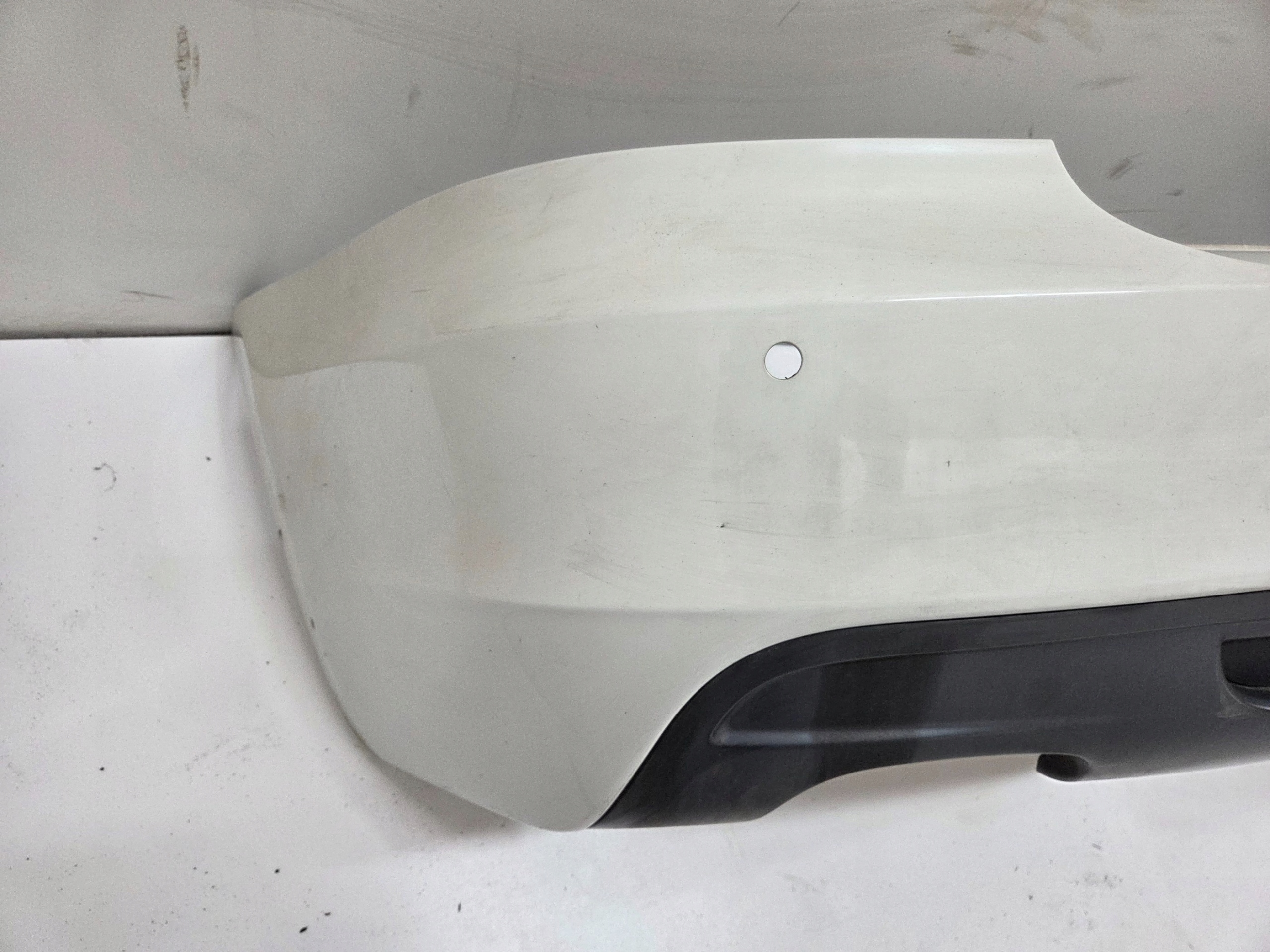 Stoßstange hinten BMW E88 M PAKIET 300
