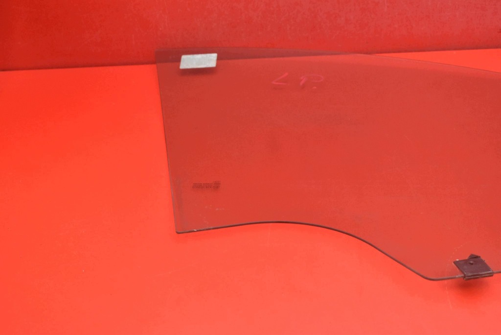 vitre latérale/côté gauche avant avant DACIA SANDERO 2 II 5D HB 13-16