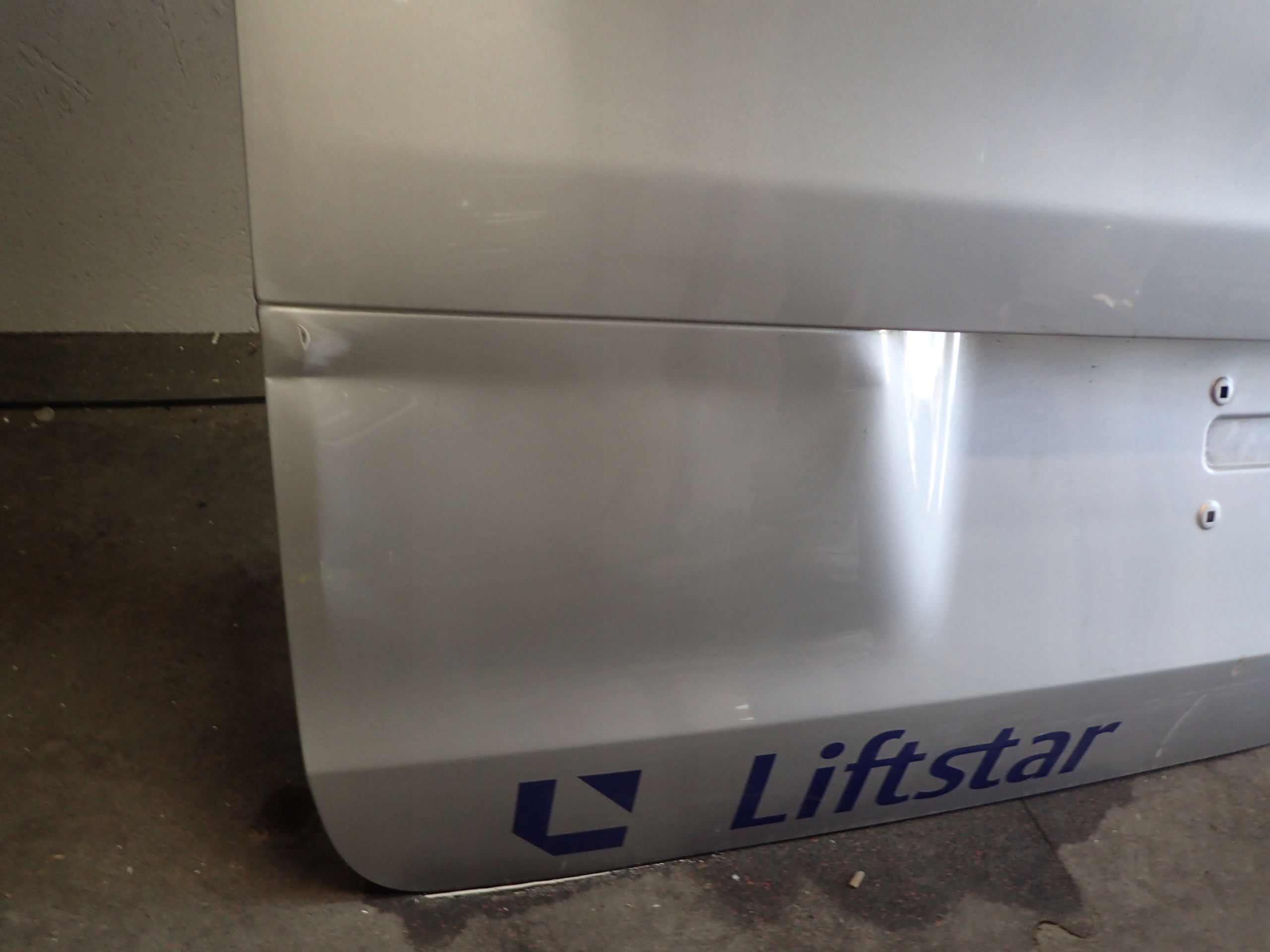 boot door MERCEDES VITO W447
