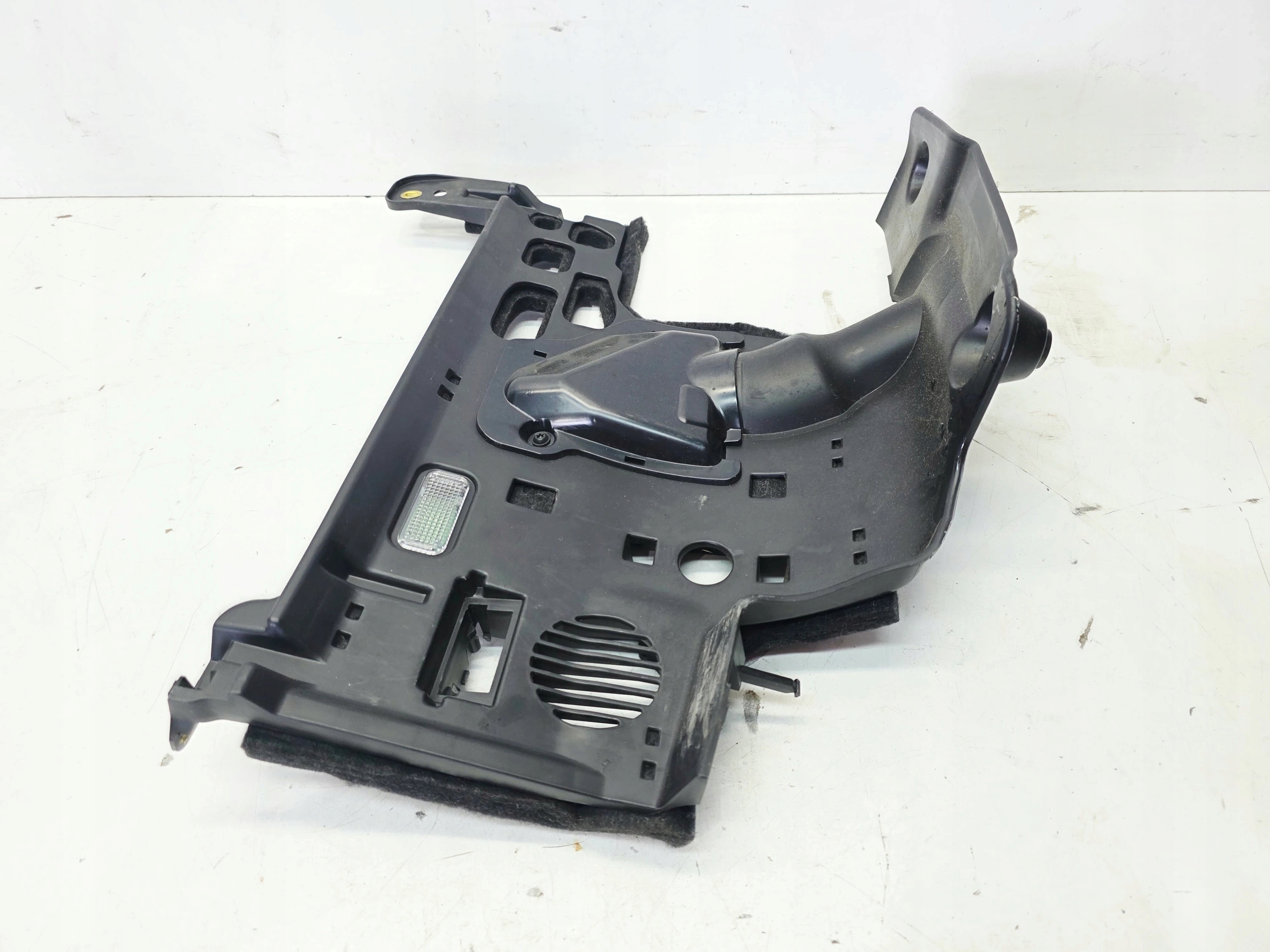 kryt pod volant SZTYCE AUDI A6 C8 4K1863083A