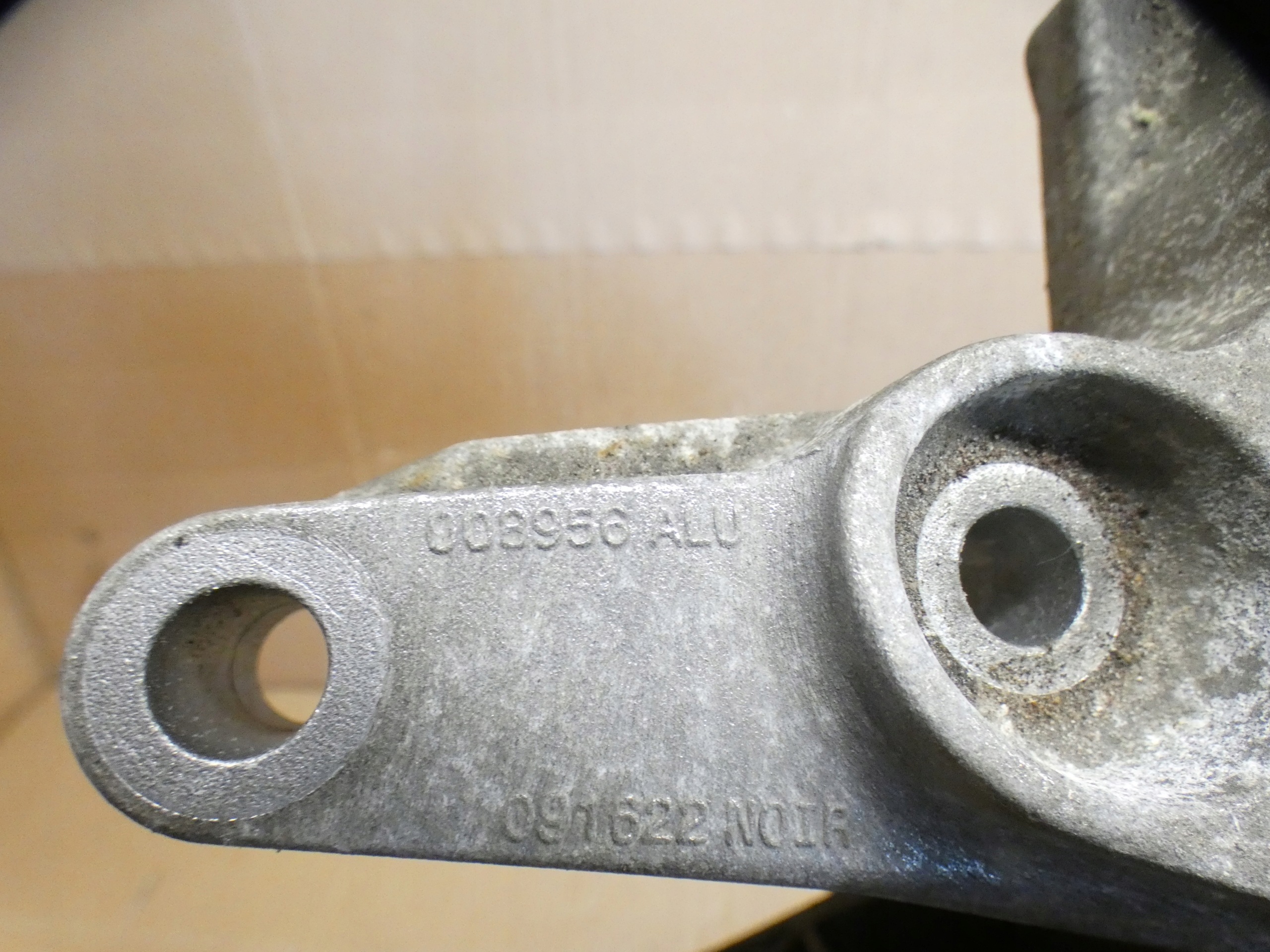supporto Supporti motore usato CITROEN C5X C5 X 008956 091622 EB2PT
