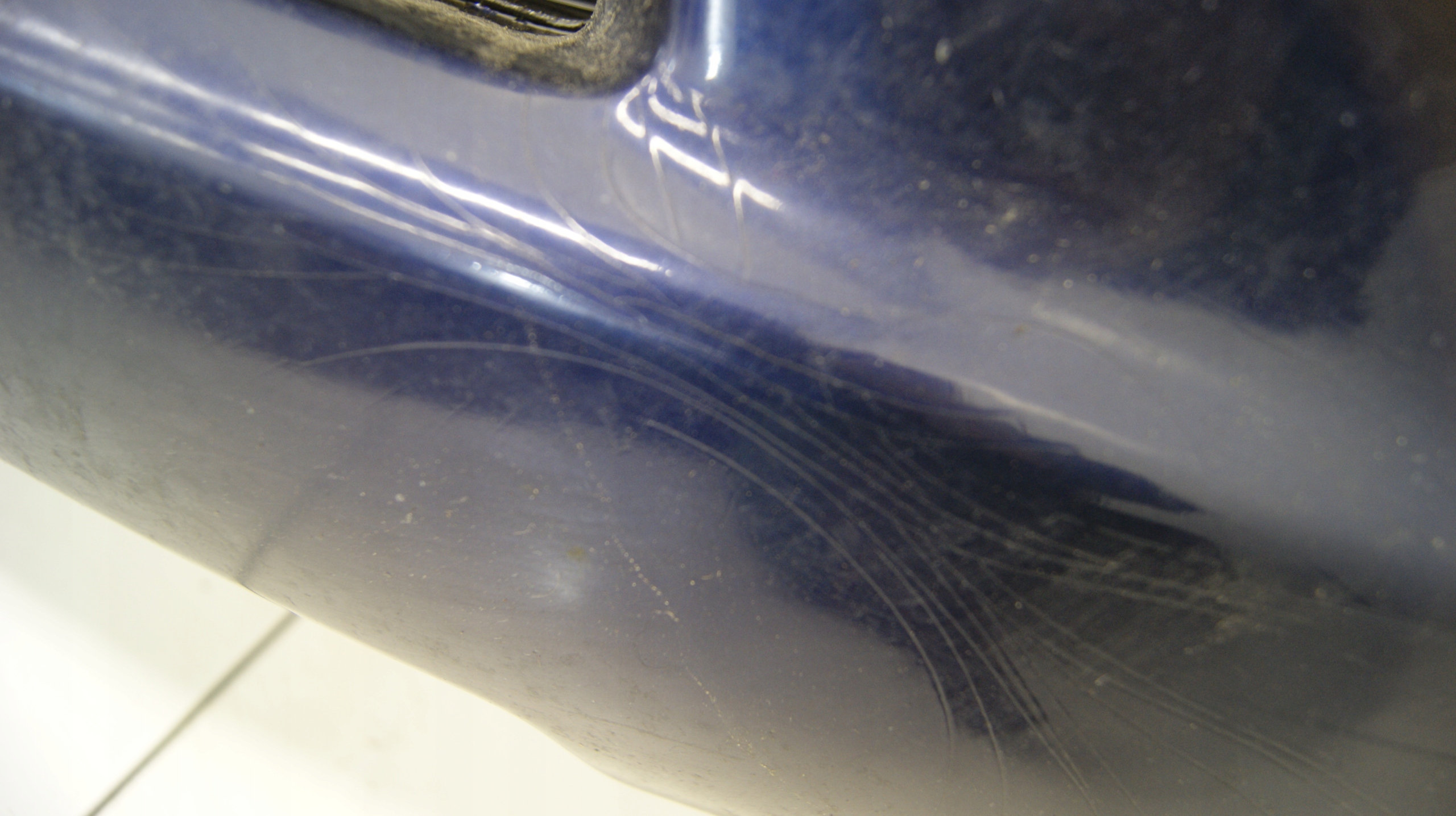 bumper front front DAIHATSU SIRION 2006 KOD LAKIERU B42