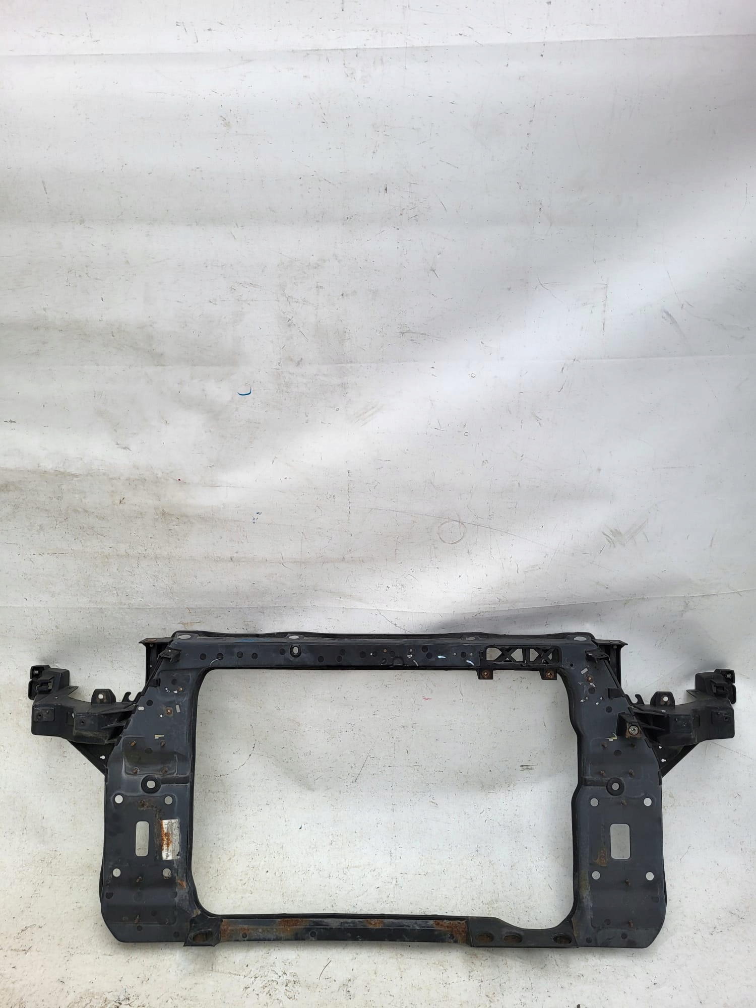 HYUNDAI IX35 IX 35 09-15 support panel for radiators pillar 84111-2Y000