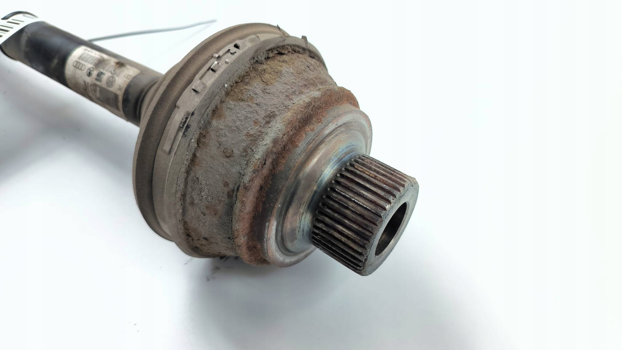 semi-axis left rear part 8K0501203K AUDI A5 and 8T